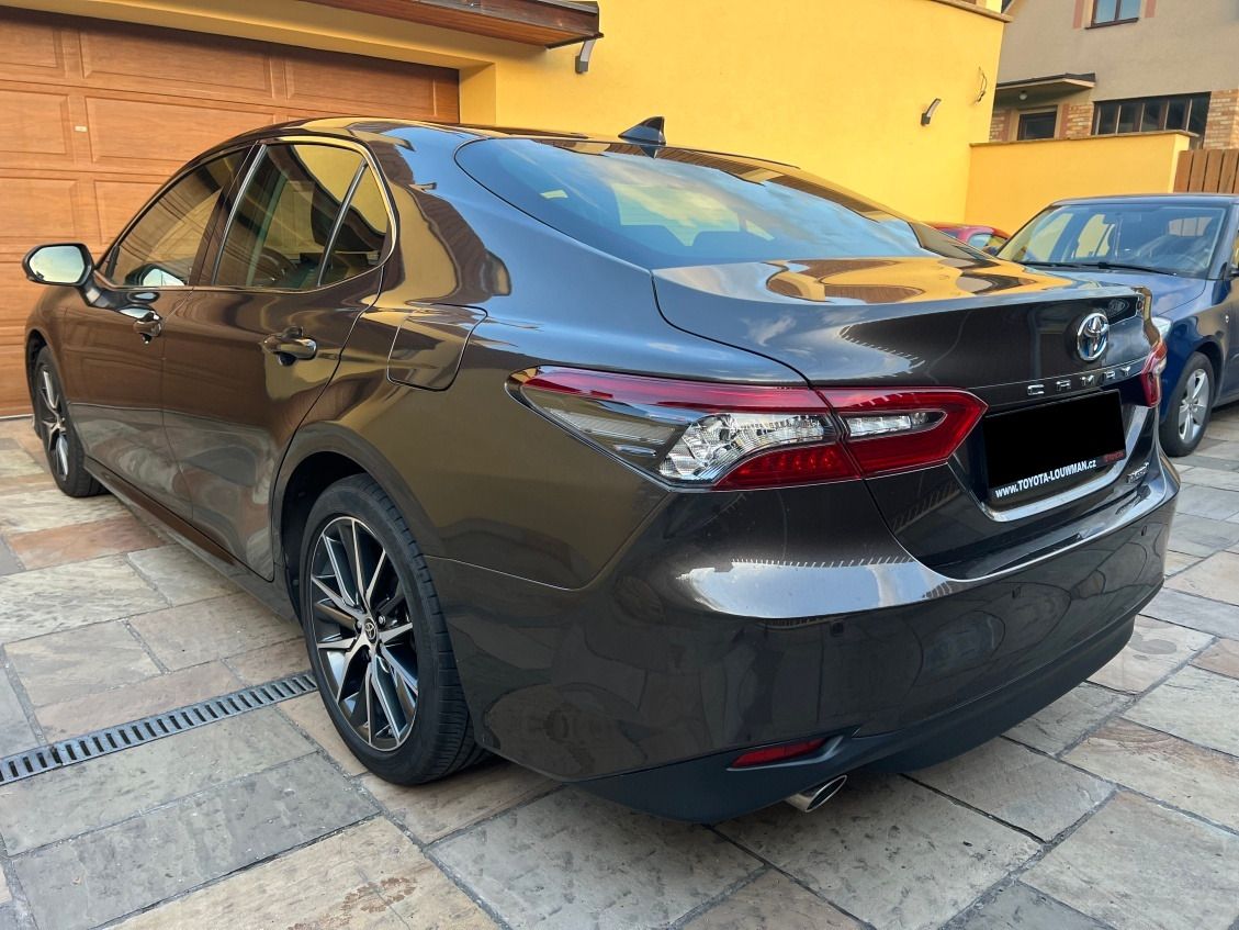 Toyota Camry, 2.5 Hybrid Executive,ČR,1maj. - fotka 3