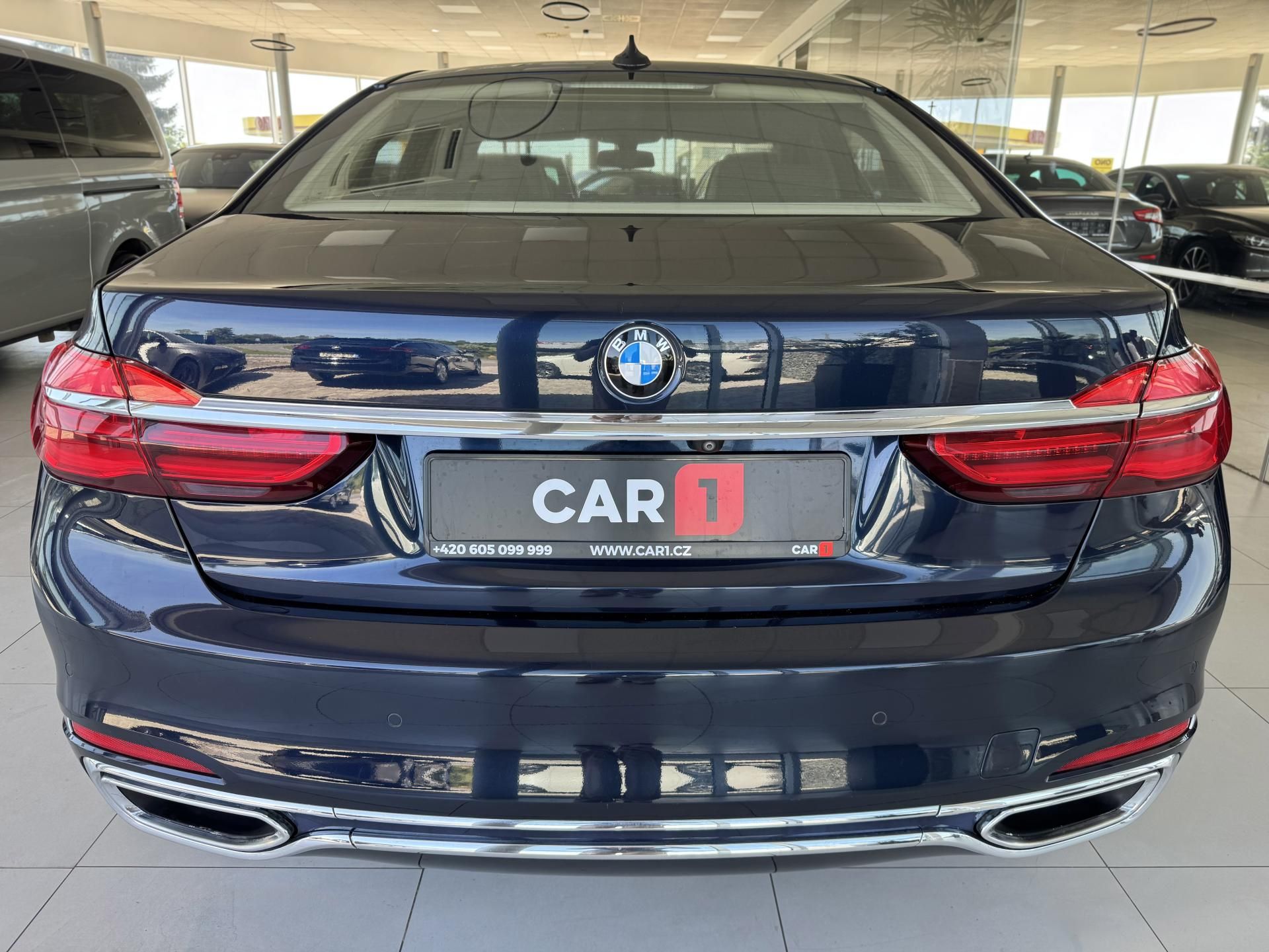 BMW Řada 7, 750i xDrive*Laser*NočníVidění - fotka 6