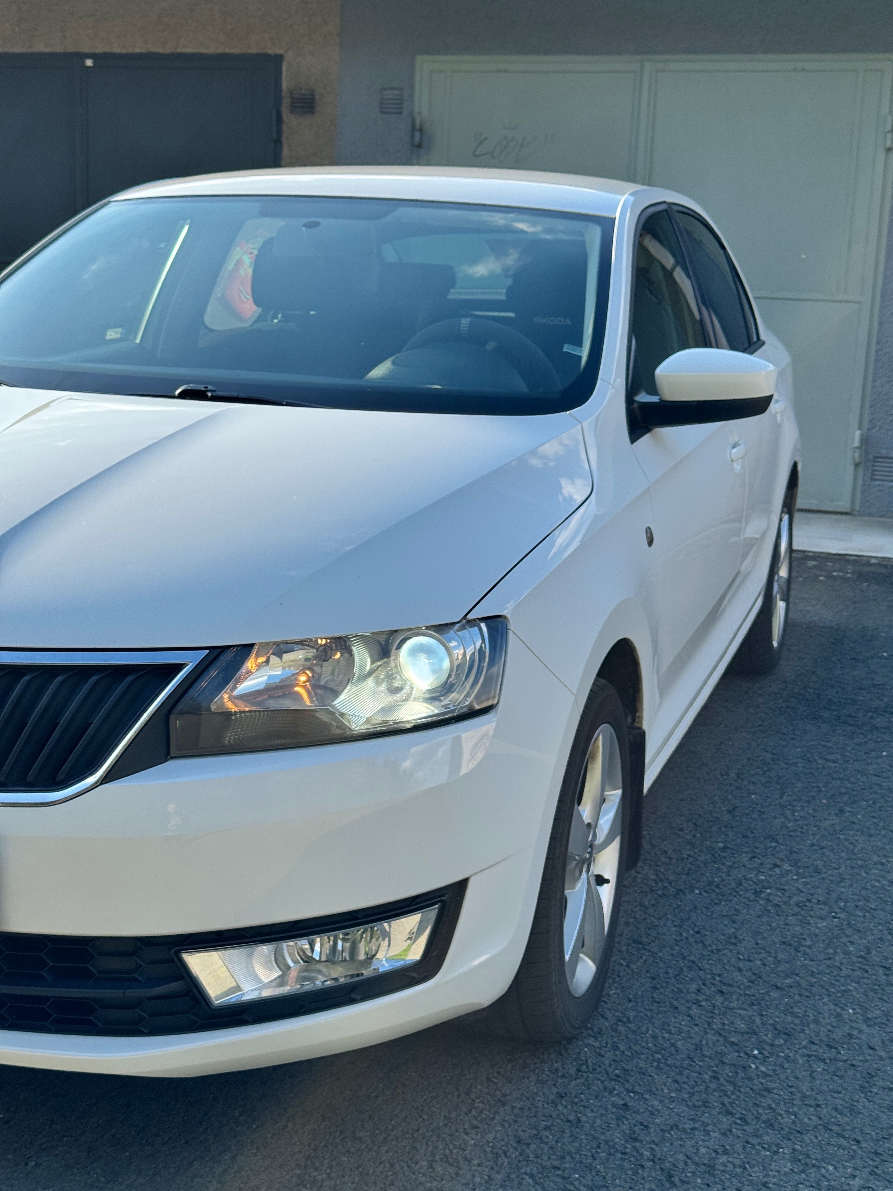 Škoda Rapid, Škoda Rapid 1,2 tsi 63kw tažné - fotka 5