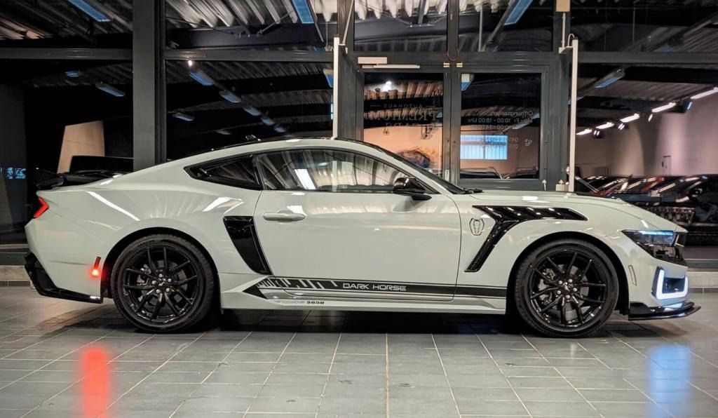 Ford Mustang, Dark Horse - fotka 6