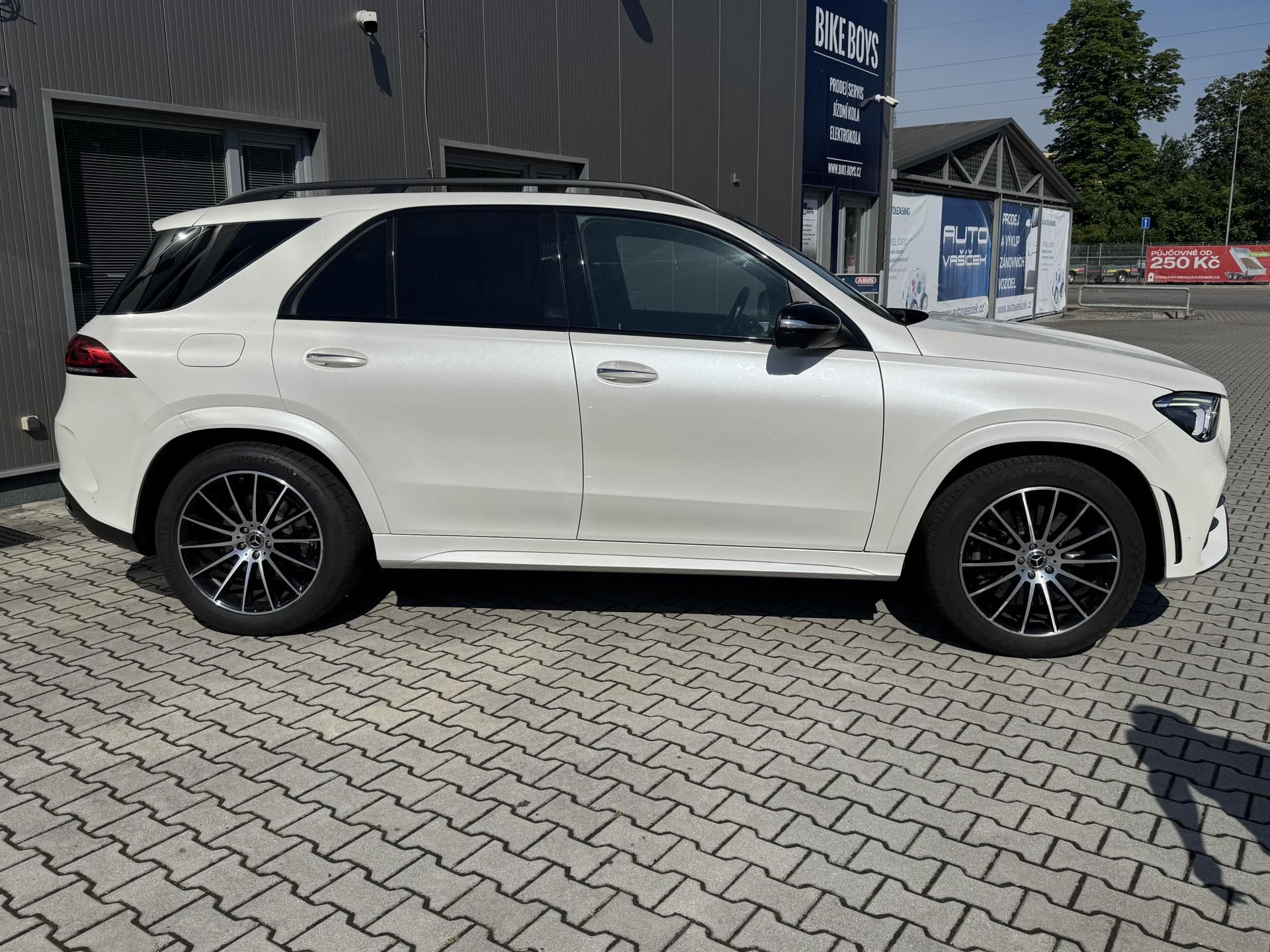 Mercedes-Benz GLE, GLE 350e 4M AMG PANORAMA - fotka 4