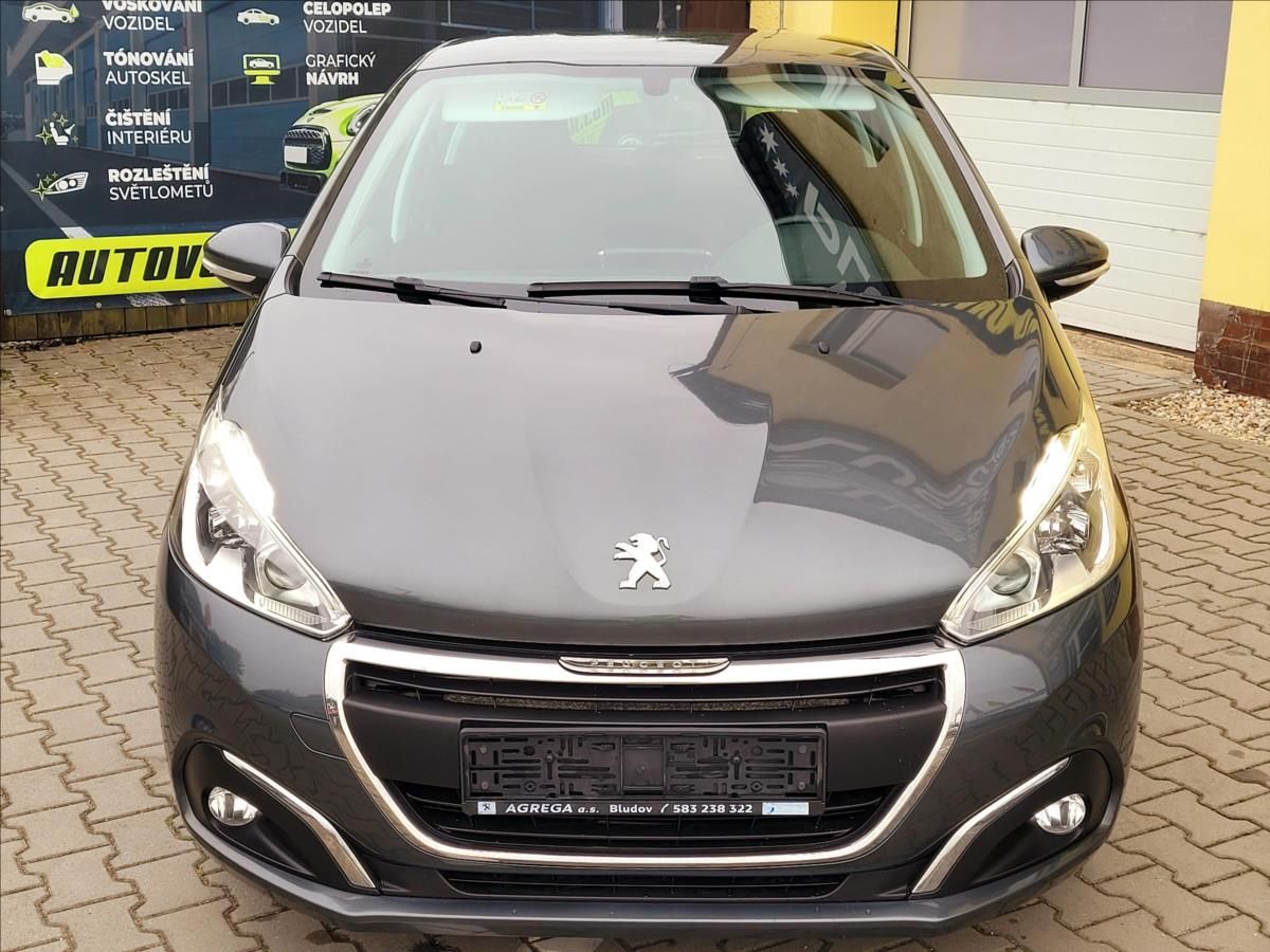 Peugeot 208, 1,2 CZ 1.maj, po rozvodech - fotka 2