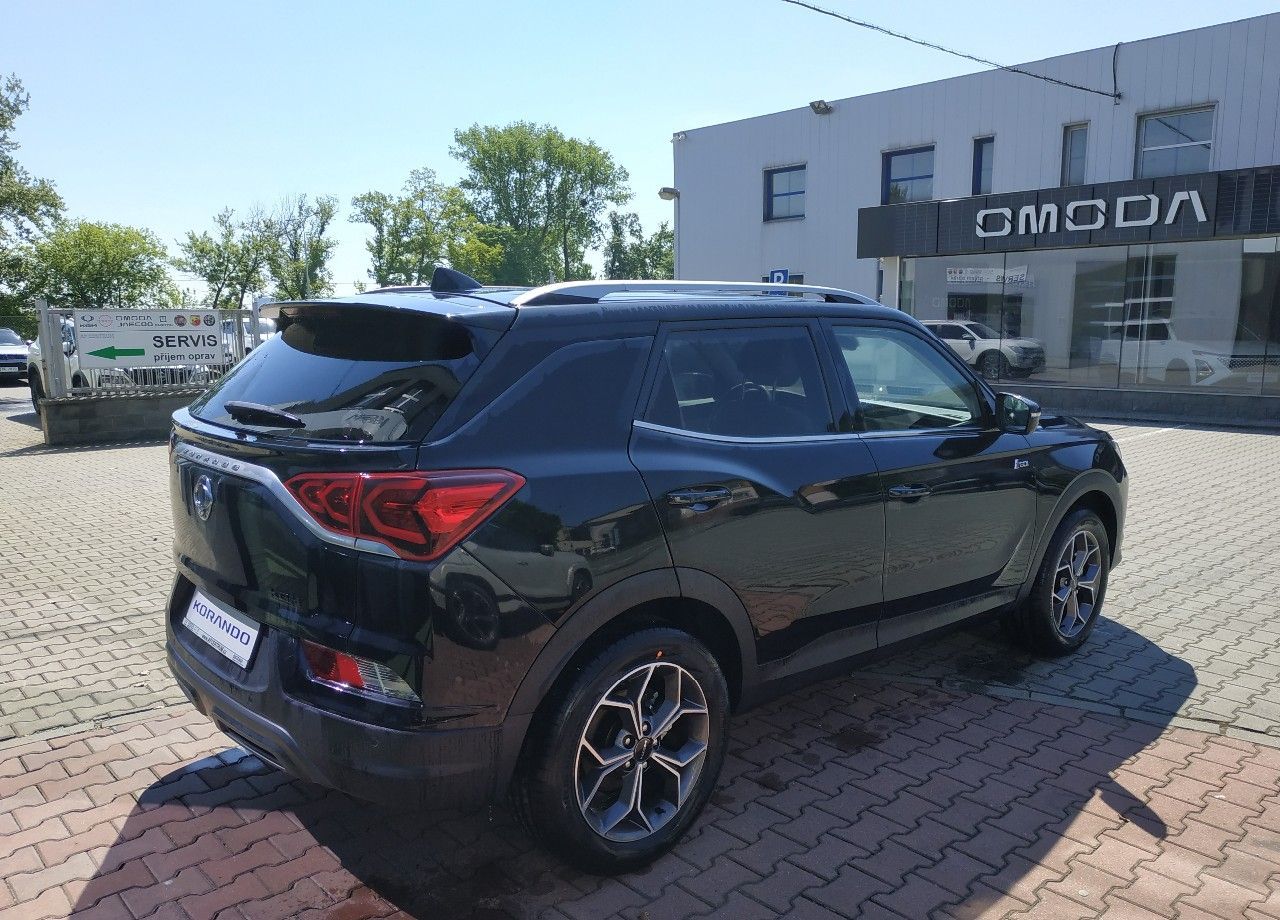 KGM Korando, 1.5T, Style+4WD,AT,SKLADEM - fotka 5