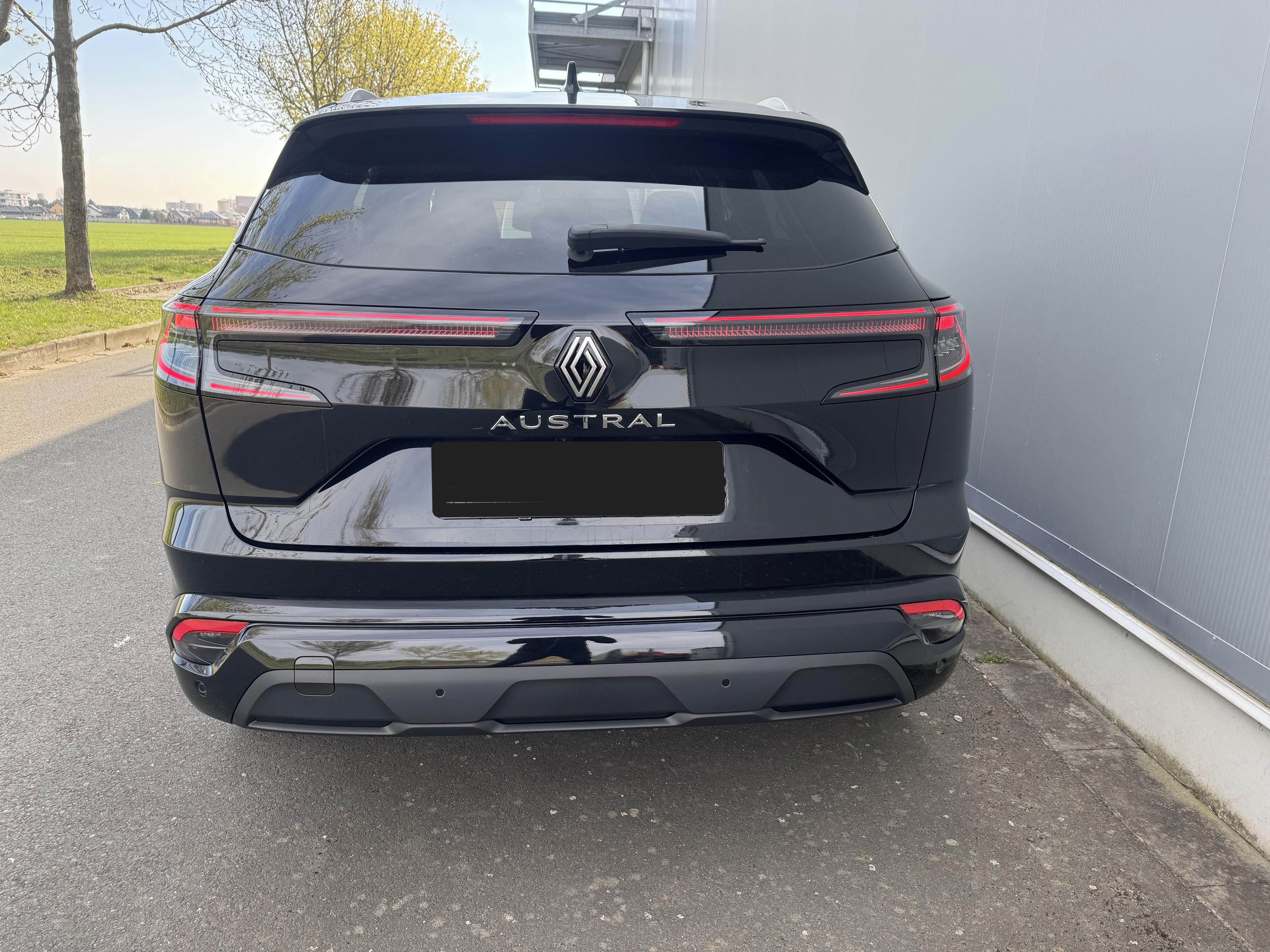 Renault Austral, Iconic mild hybrid 160 auto - fotka 5