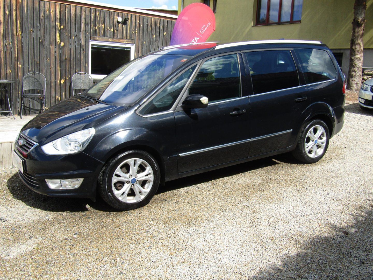 Ford Galaxy, 2.0 TDCi 103kW 7MÍST - fotka 2