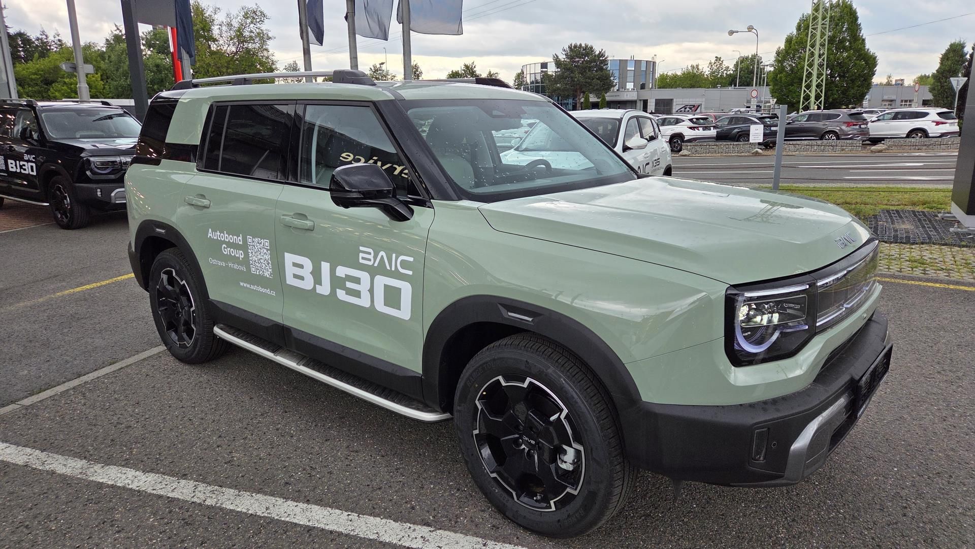 BAIC BJ30, BJ30 HEV 1.5T 209kW 2DHT 4x4 A - fotka 3