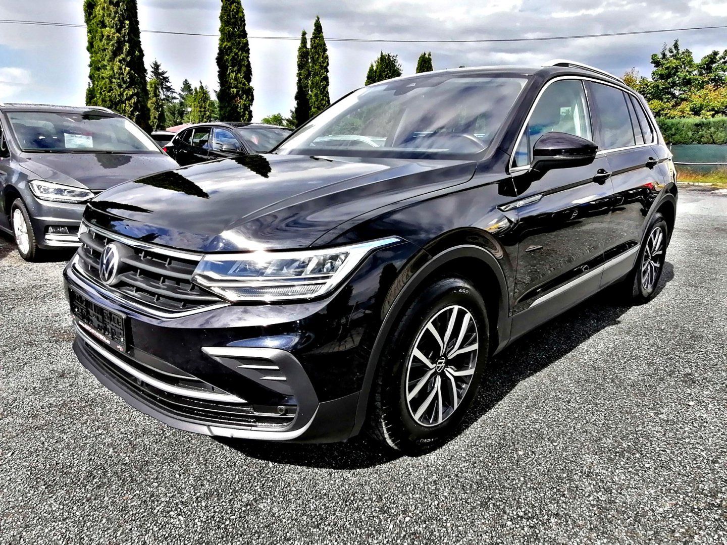 Volkswagen Tiguan, 1.5 TSi Facelift Life ACC LED - fotka 2