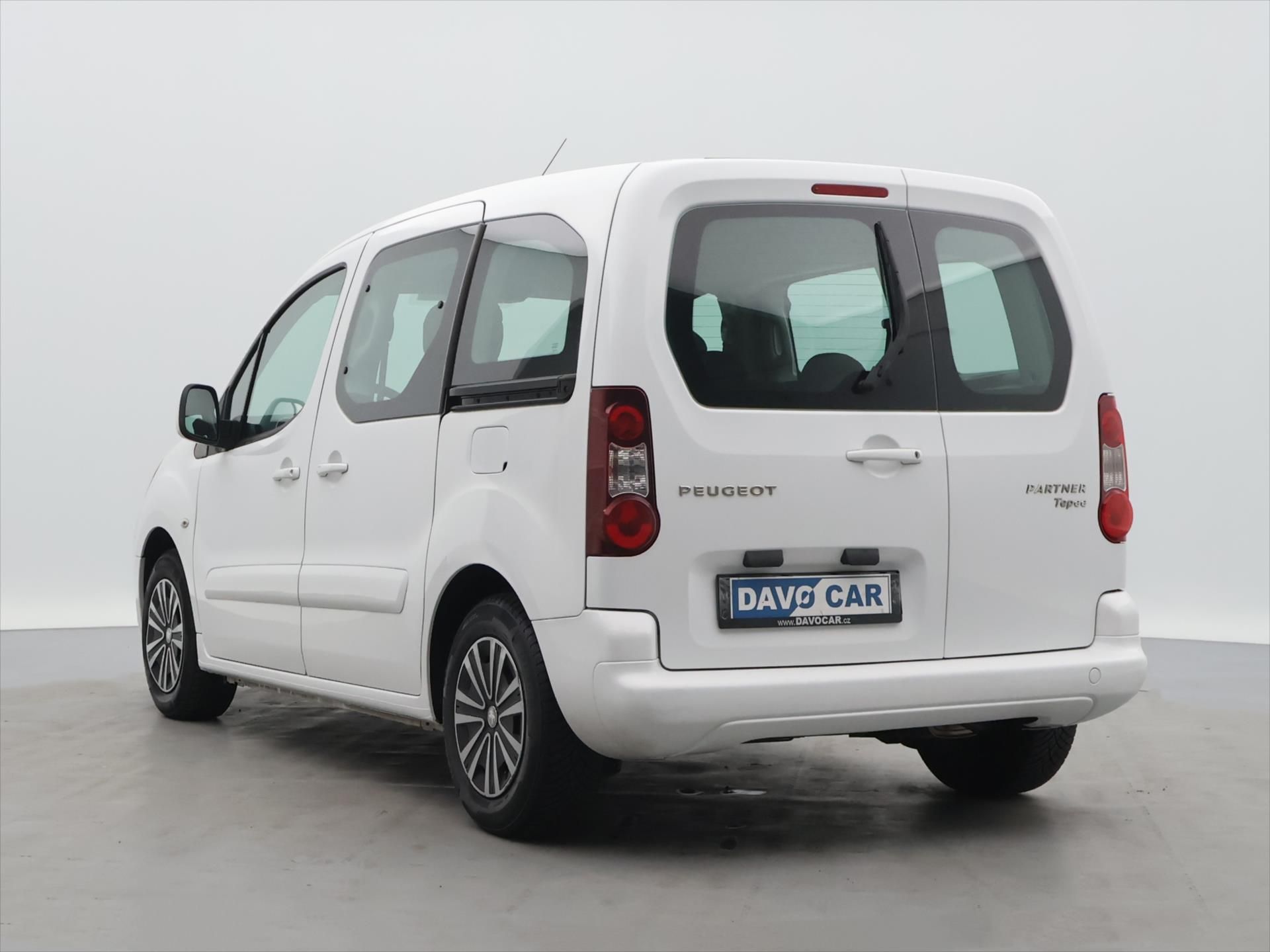 Peugeot Partner Tepee, 1,6 VTi 98k CZ Klima Active - fotka 5