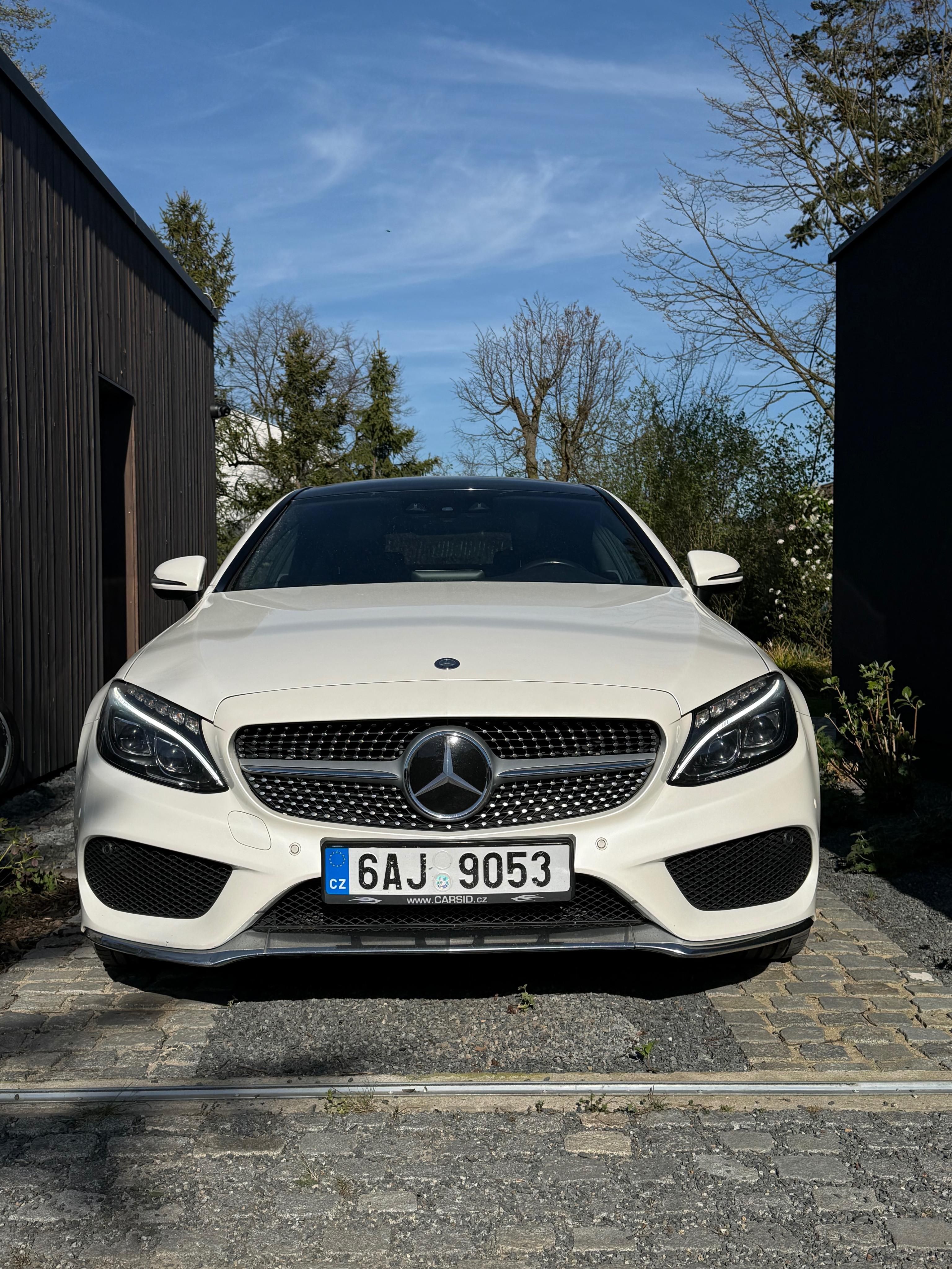 Mercedes-Benz Třídy C, 250 d 4Matic kupé