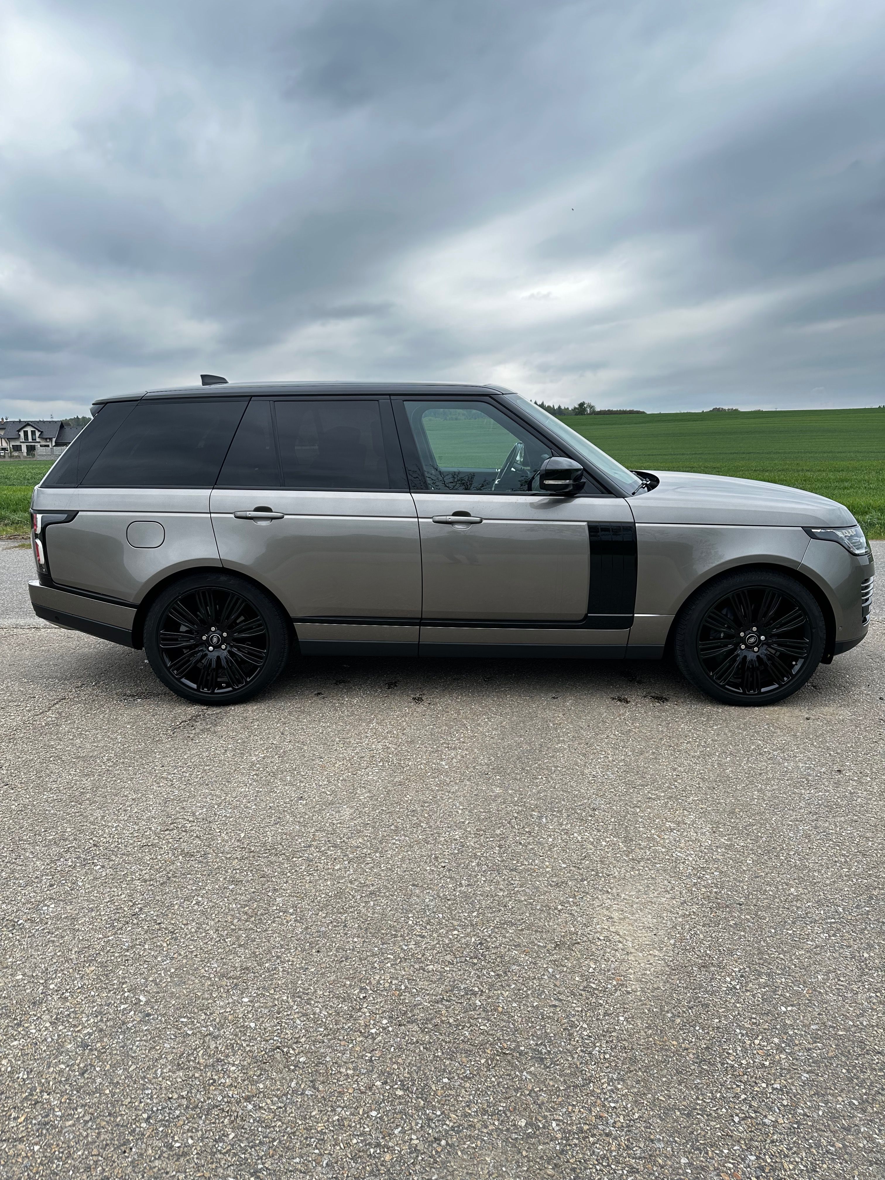Land Rover Range Rover, RANGE ROVER VOGUE BLACK PACK - fotka 3