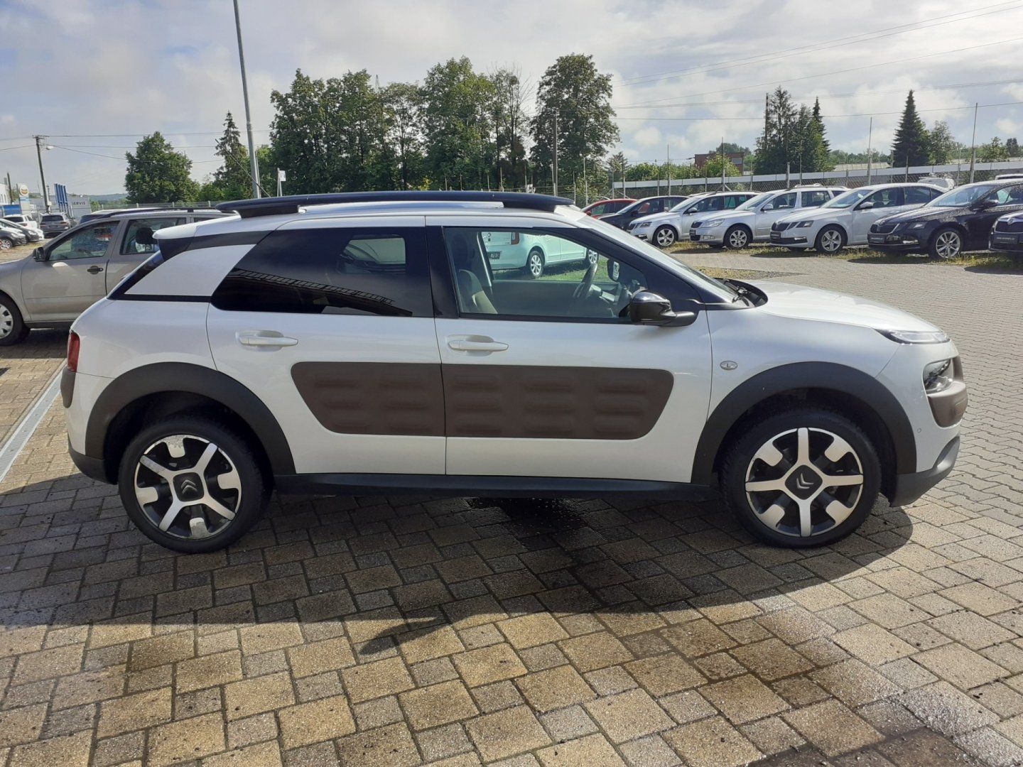 Citroën C4 Cactus, 1.2 PT  KAMERA  ČR - fotka 3