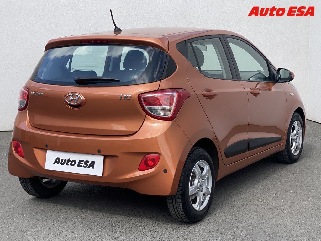 Hyundai i10, 1.0 - fotka 4