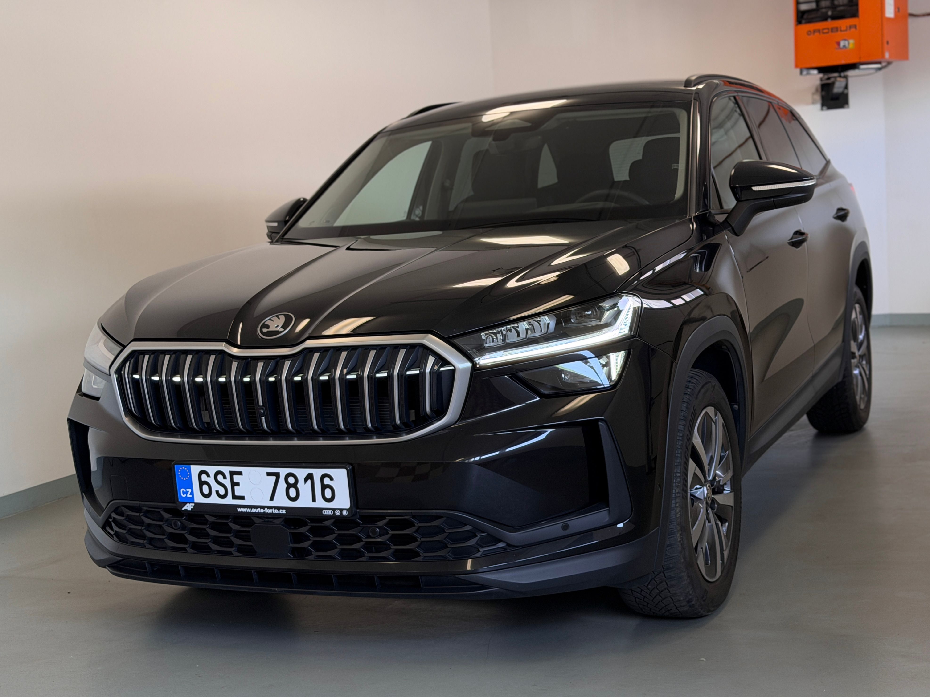 Škoda Kodiaq, 2.0 TDI  DSG 4x4 Exclusive - fotka 2