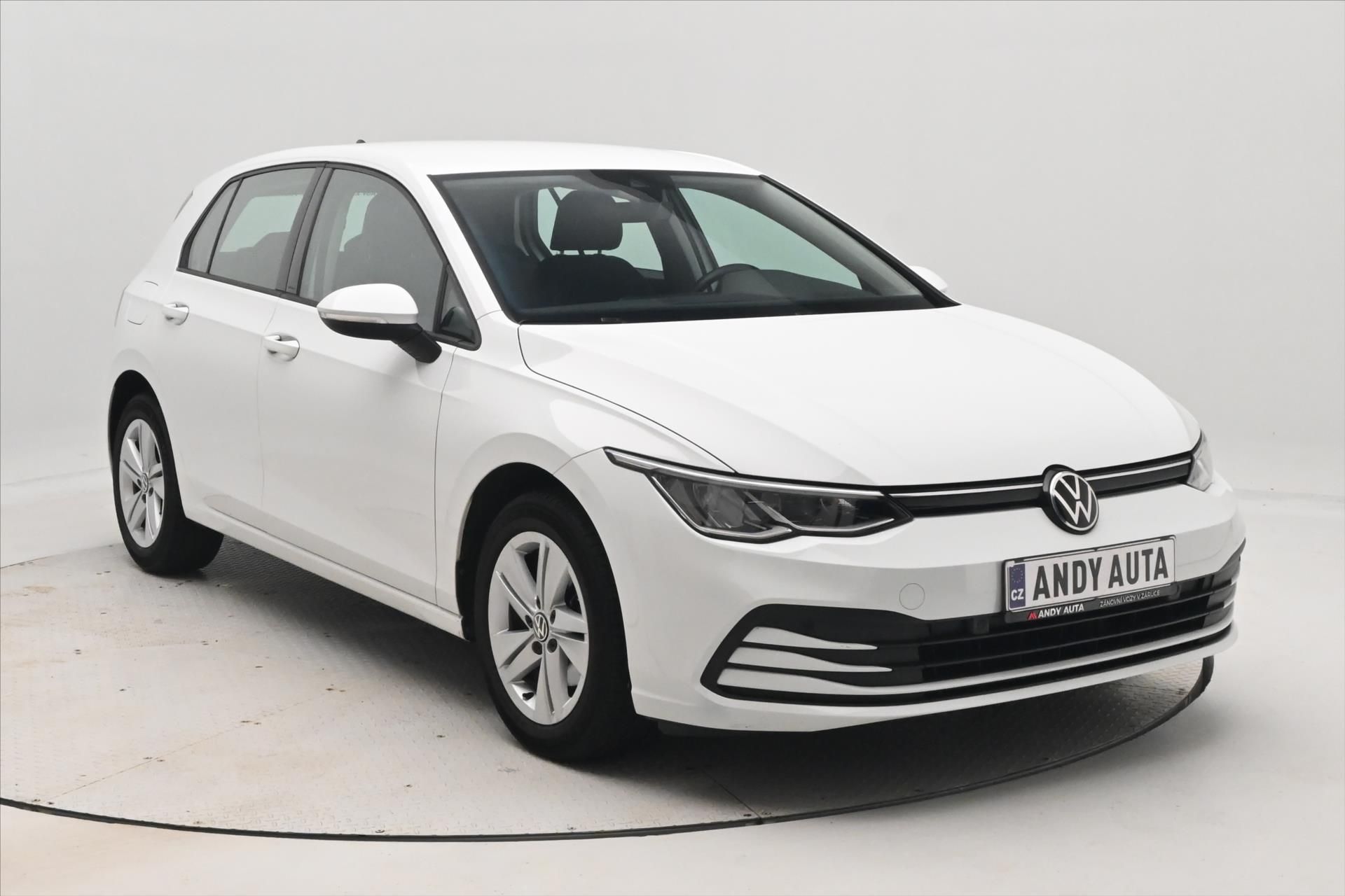 Volkswagen Golf, 2,0 TDI 85 kW Life Záruka až 5 - fotka 3