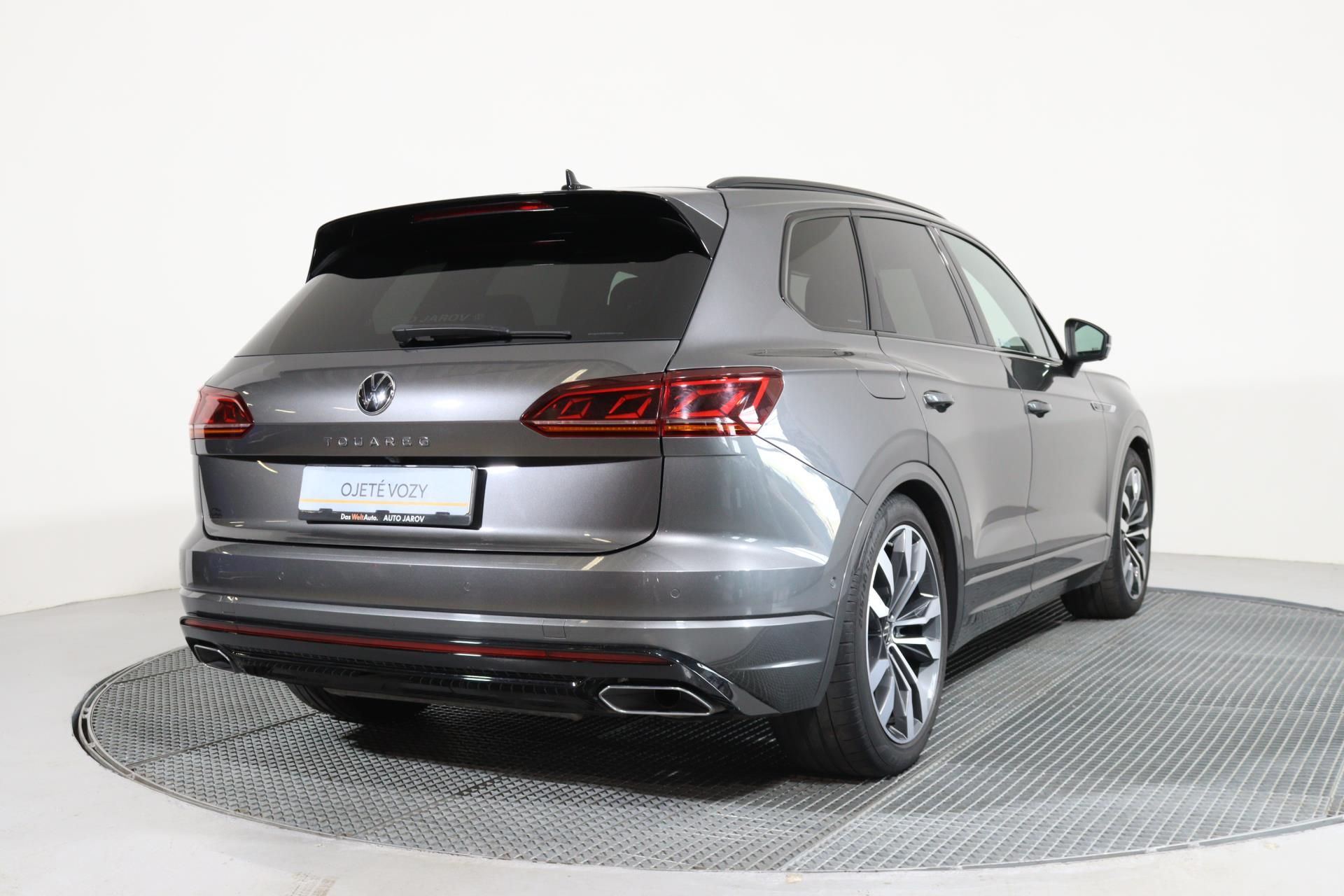 Volkswagen Touareg, R-LINE V6 3,0TDI 4MOTION/TAŽNÉ - fotka 2