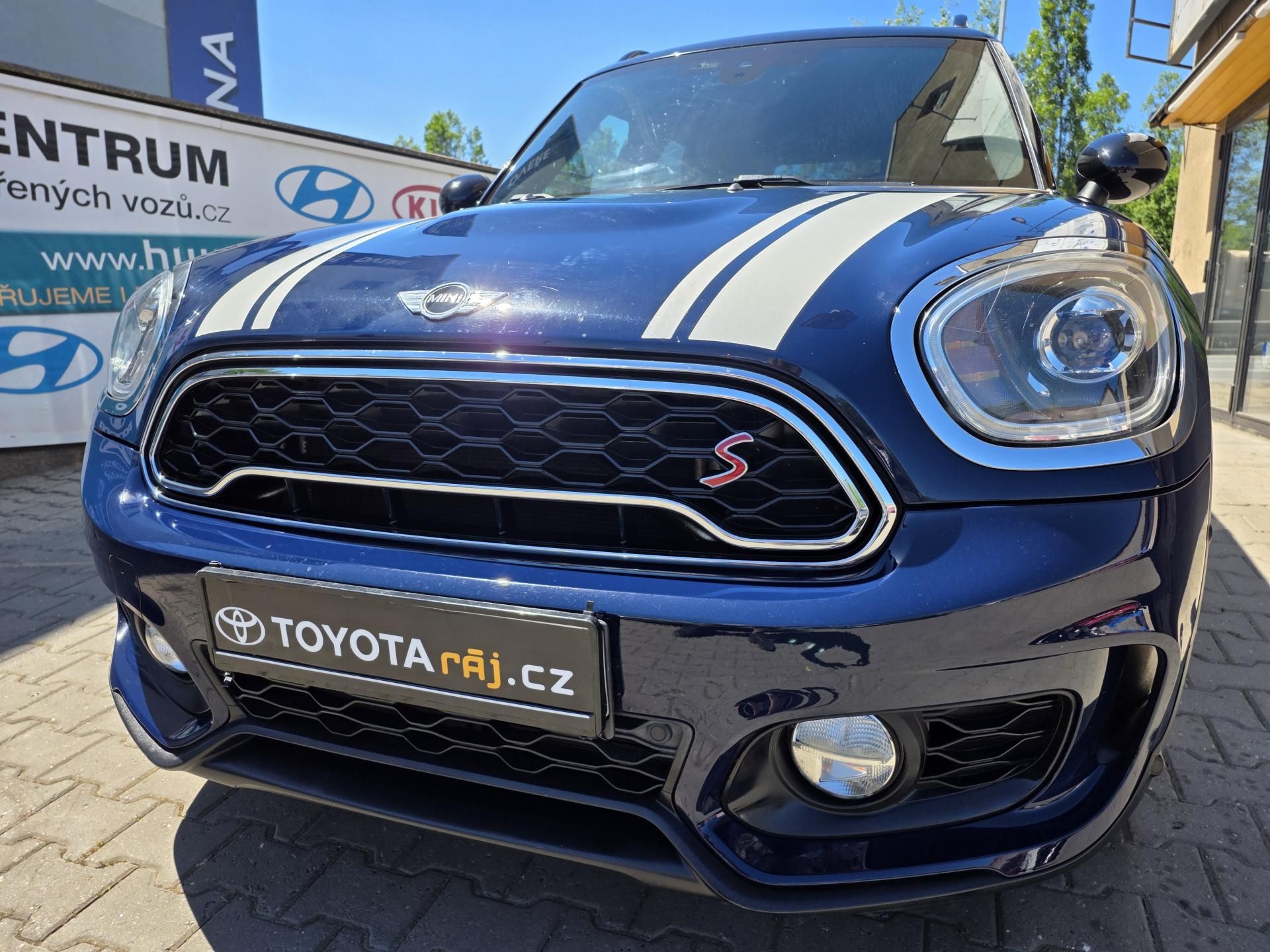 Mini Cooper S, 2.0-JOHN COOPER S-4x4 - fotka 3