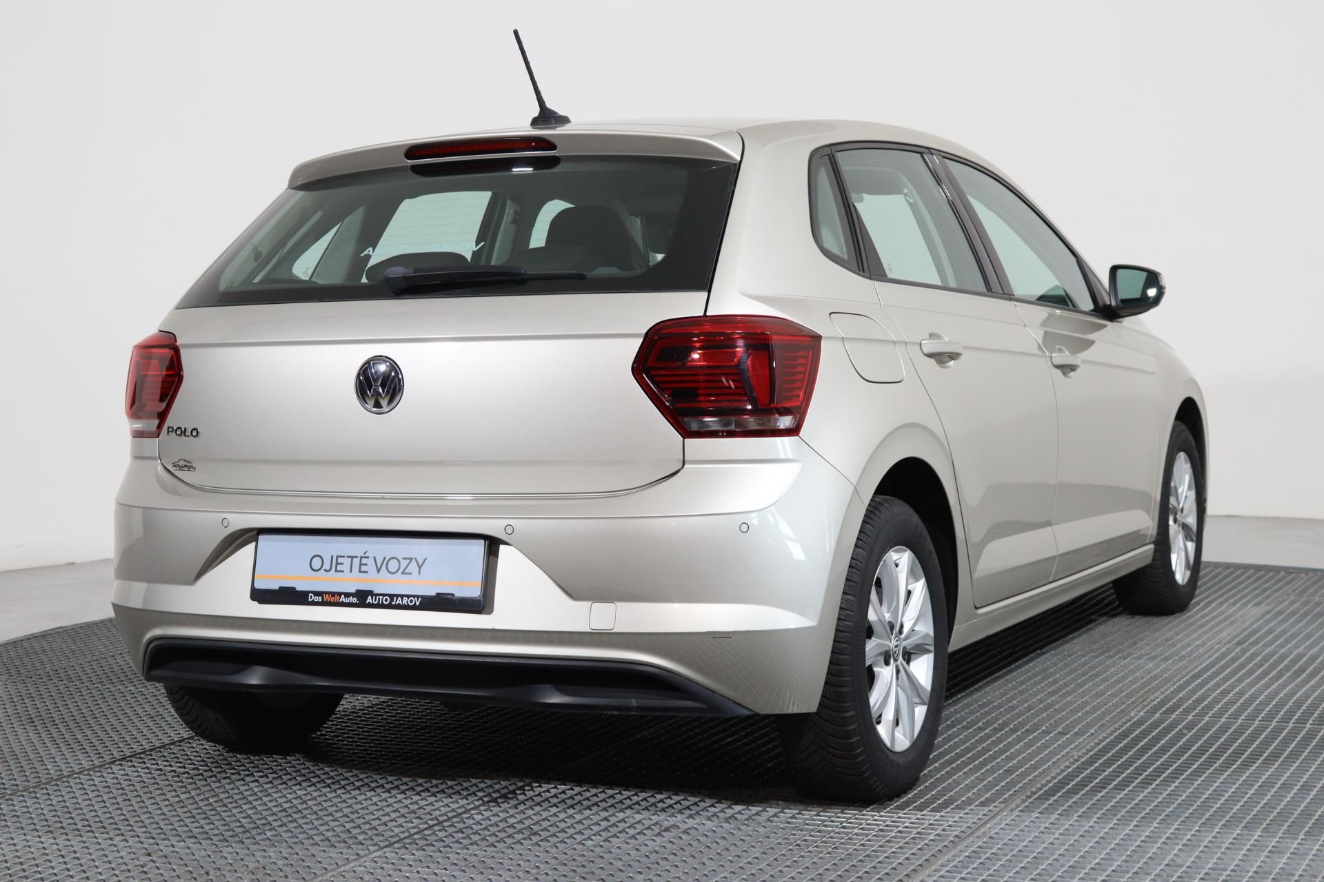 Volkswagen Polo, HIGHLINE 1,0TSI DSG/LED SVĚTLA - fotka 2