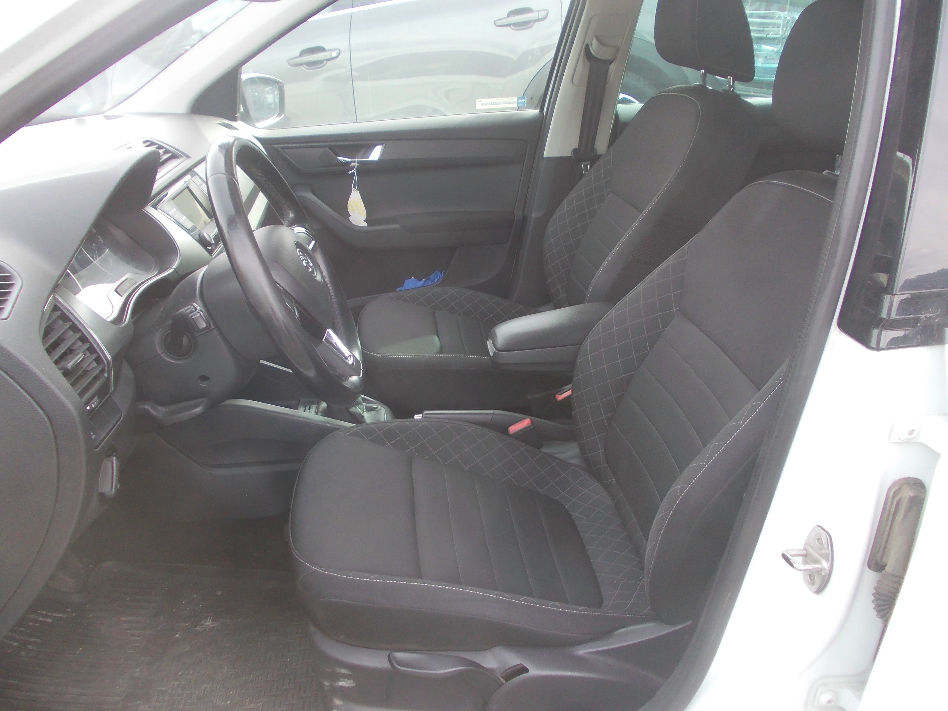 Škoda Fabia, III 1.4TDI  77KW KLIMA TAŽNÉ - fotka 6