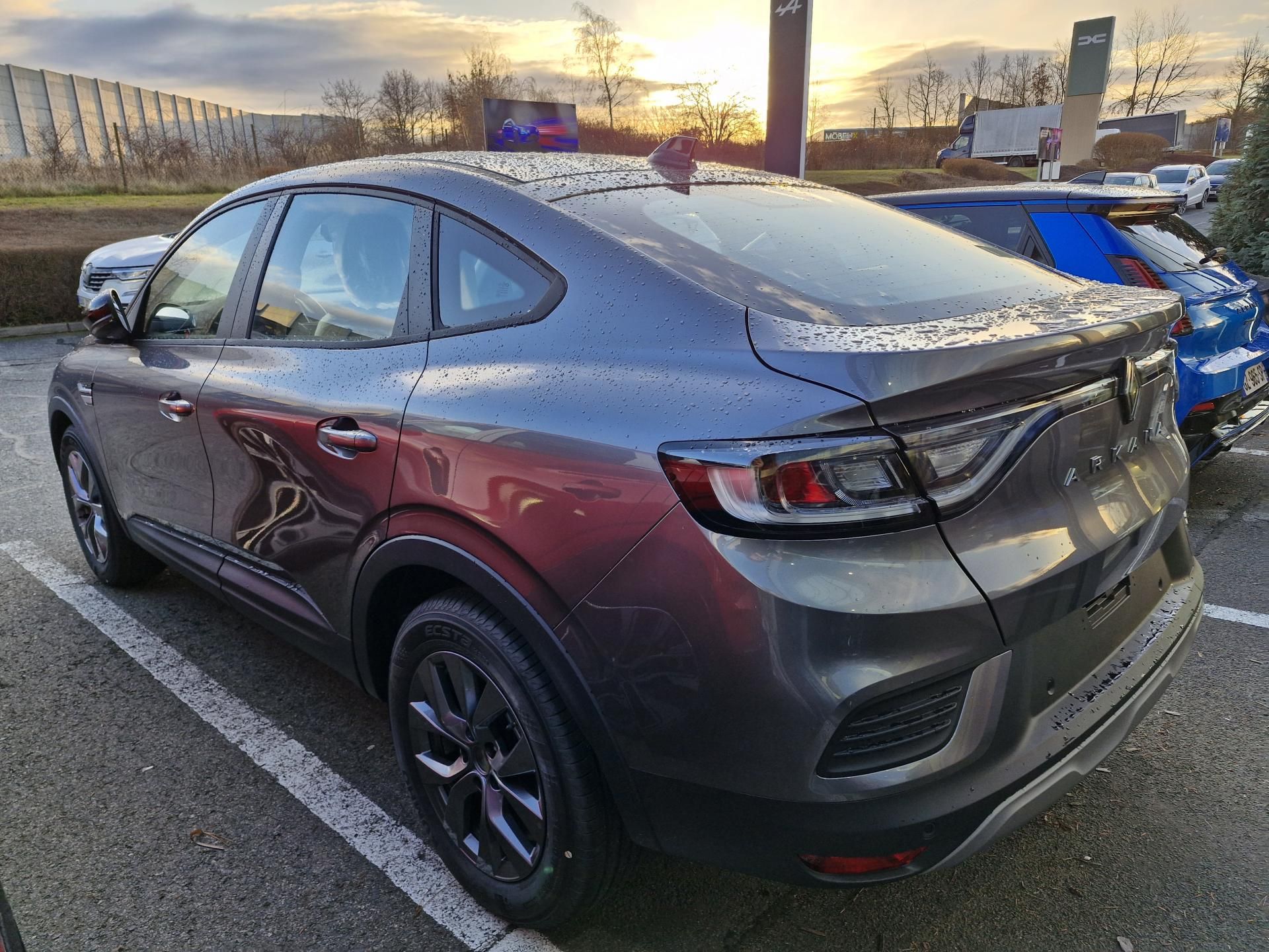 Renault Arkana, techno full hybrid E-Tech 145 - fotka 3