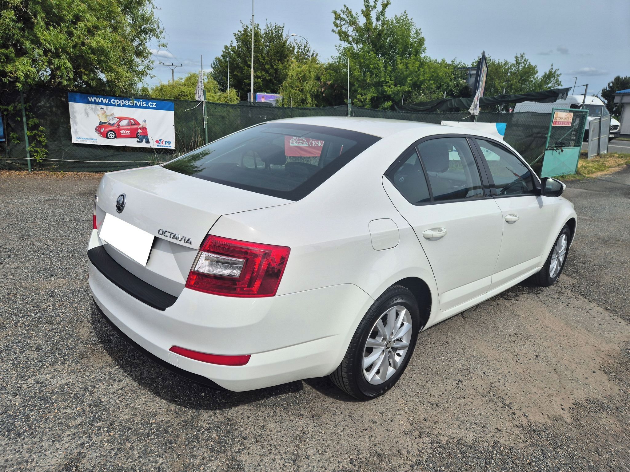 Škoda Octavia, 1,6 TDI 81kW Ambition plus, CZ - fotka 5