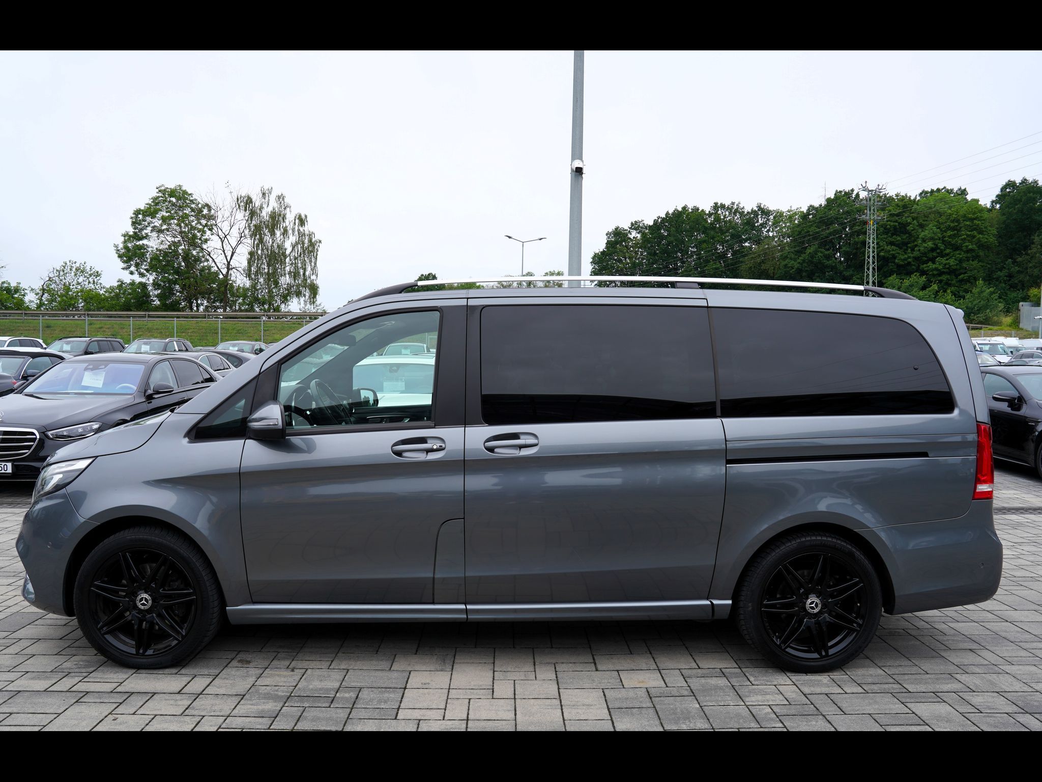 Mercedes-Benz Třídy V, V300dL 4Matic/AMG/Burm/ČR/7mís - fotka 3
