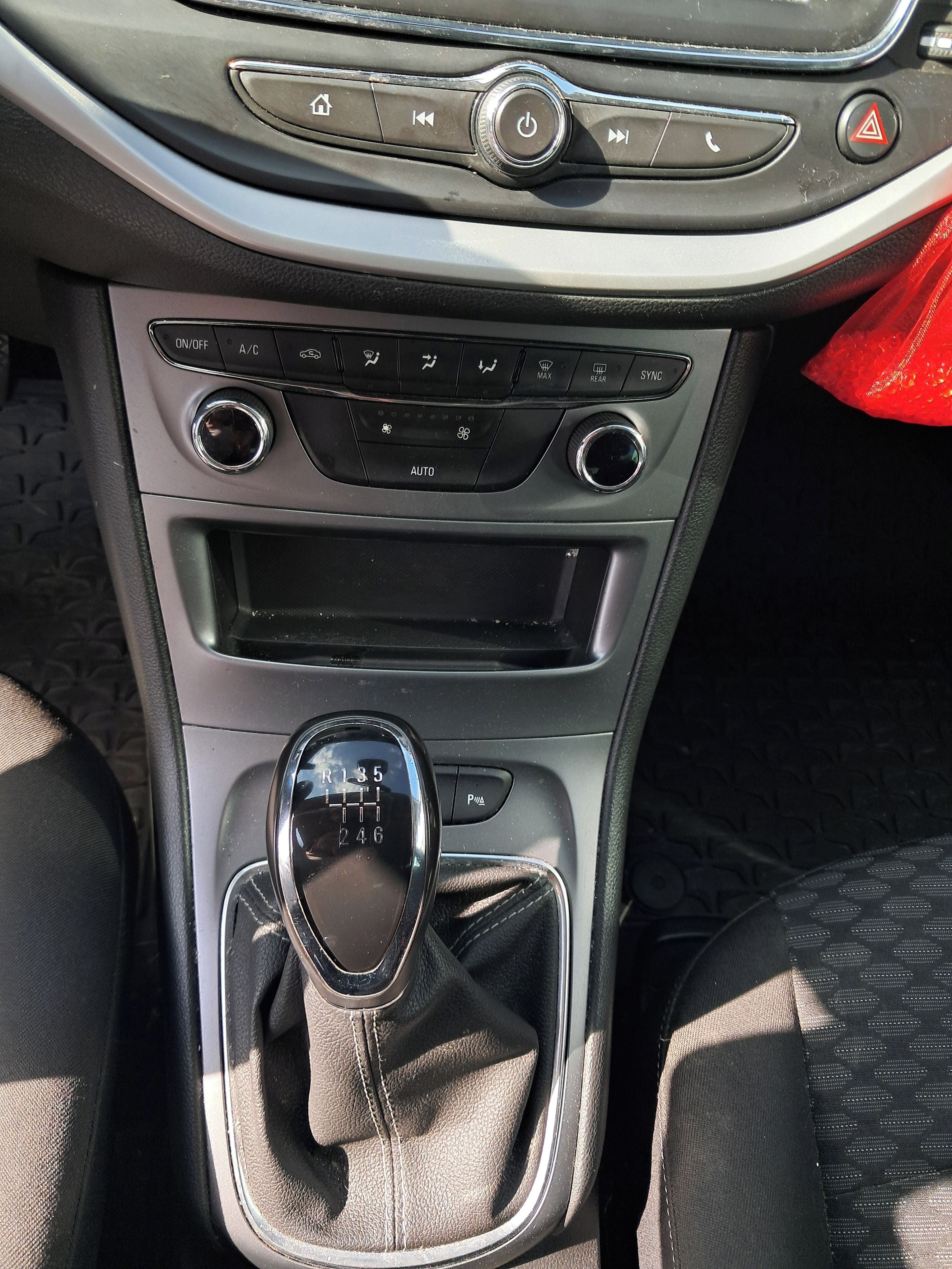 Opel Astra, 1.6CDTI , vadný DPF - fotka 4