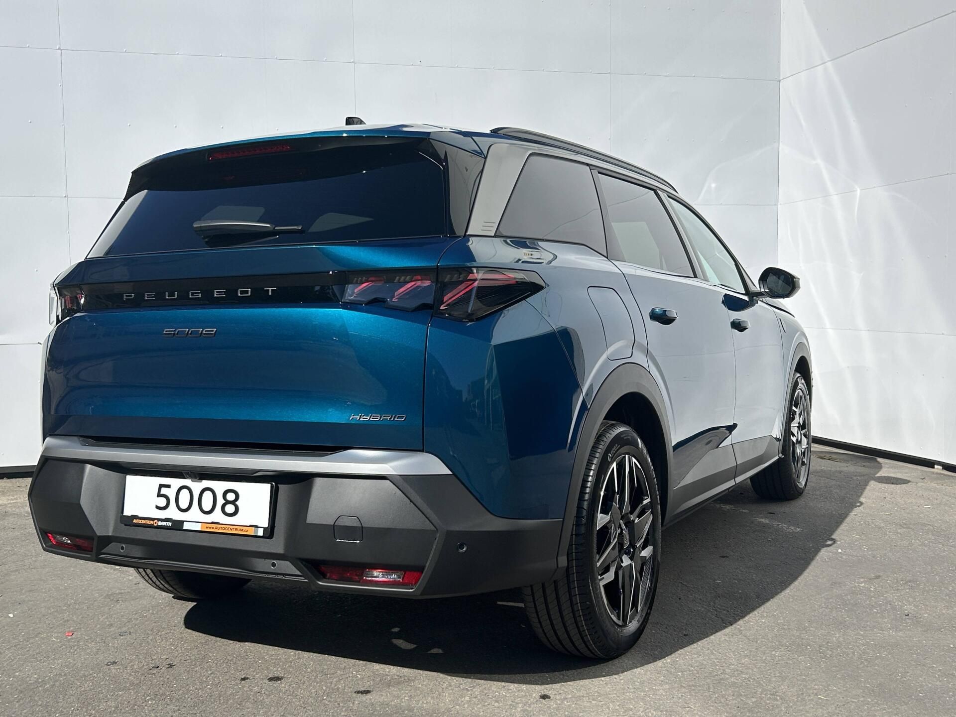 Peugeot 5008, GT e-DCS6 Hybrid - fotka 4