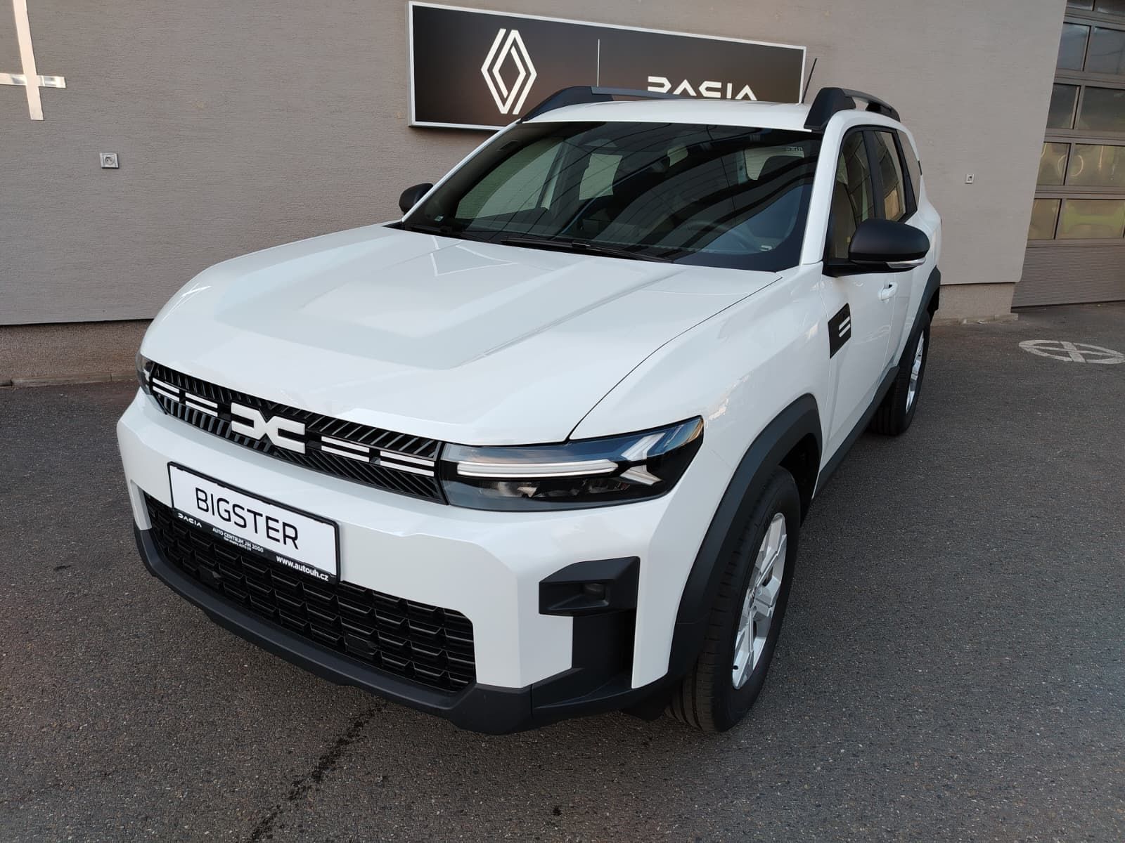 Dacia Bigster, Essential mild hybrid-G 140