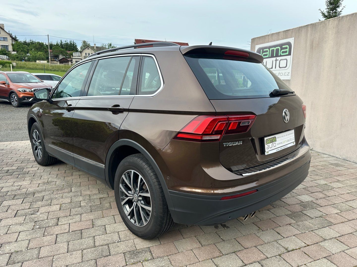 Volkswagen Tiguan, 2,0TDI 110kW DSG 4x4 TAŽNÉ LED - fotka 5