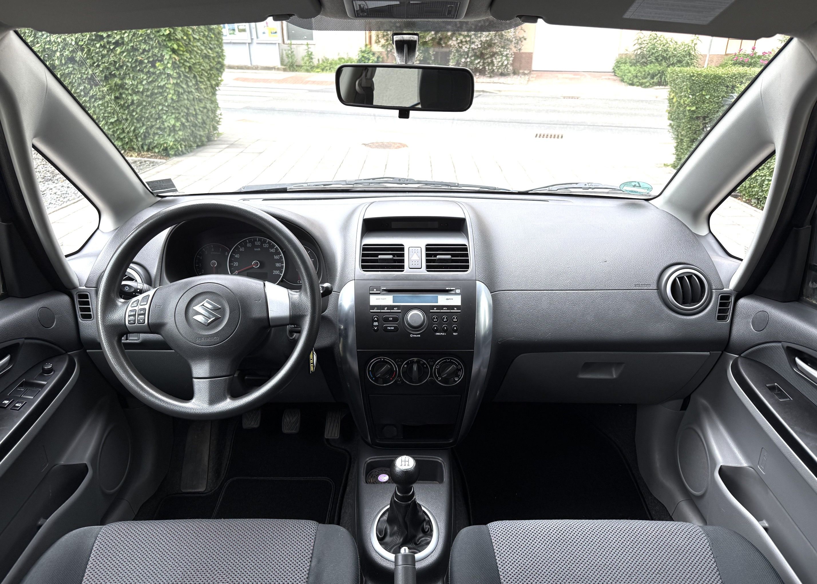 Suzuki SX4, 1.6Mpi,79kw - fotka 6