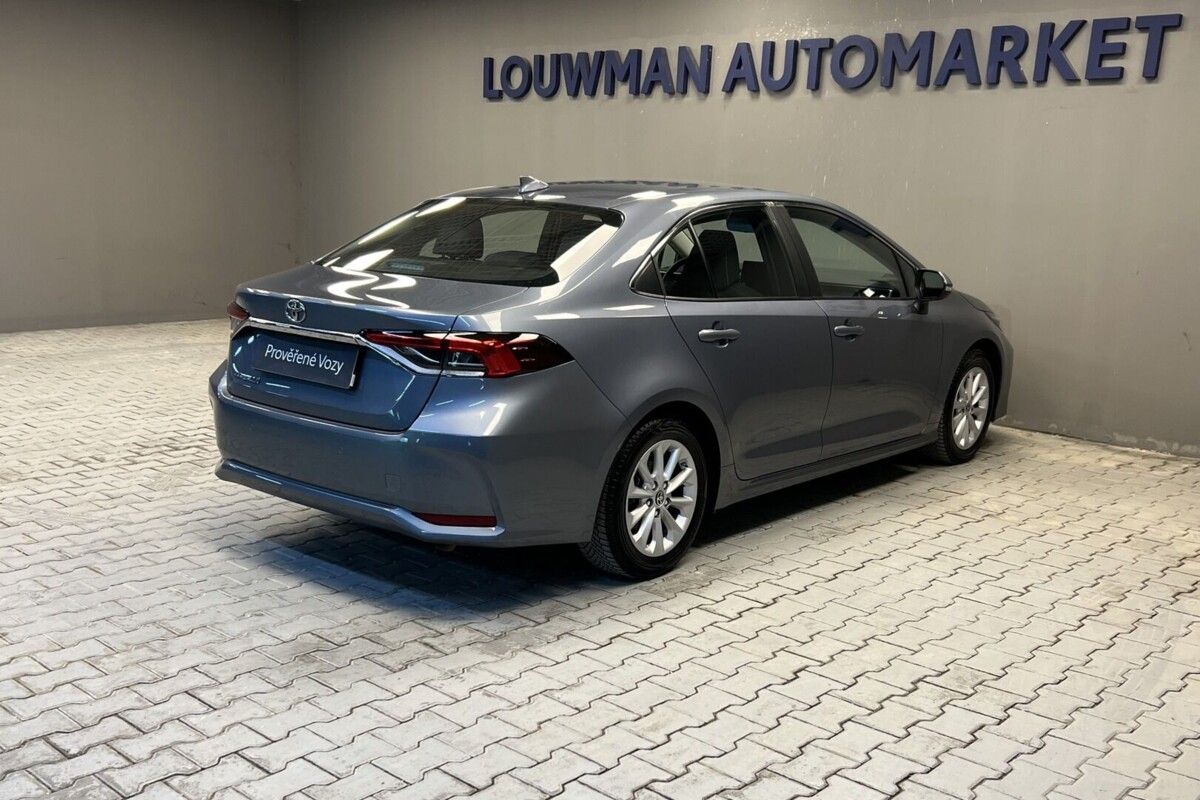 Toyota Corolla, 1,5i AT COMFORT TECH - fotka 3