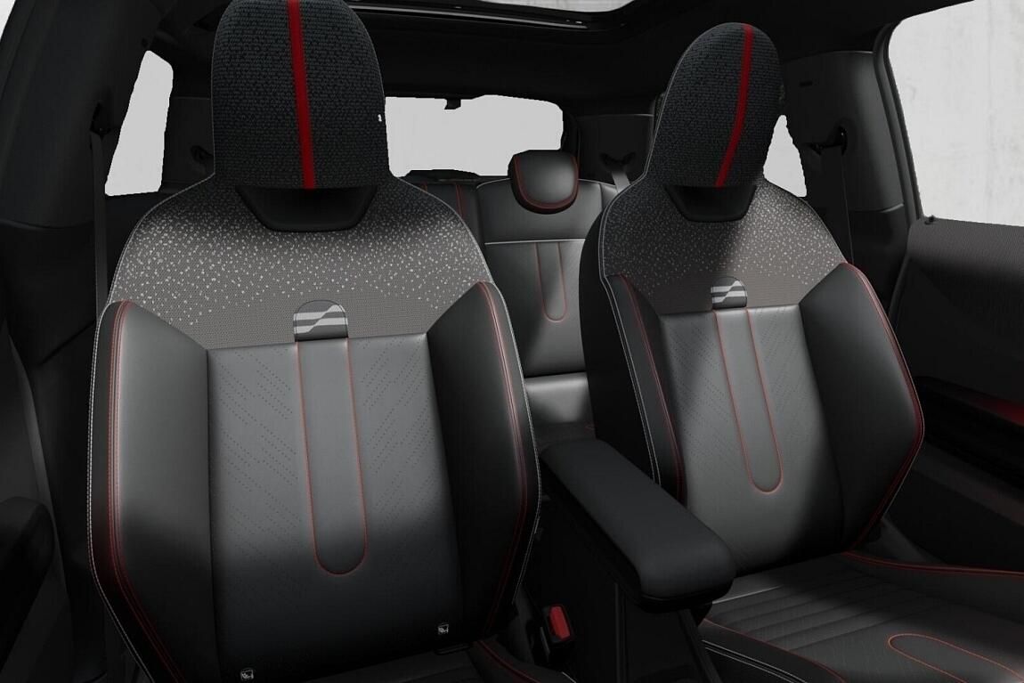 Mini, Cabrio JCW 3dvéř. John Cooper - fotka 4