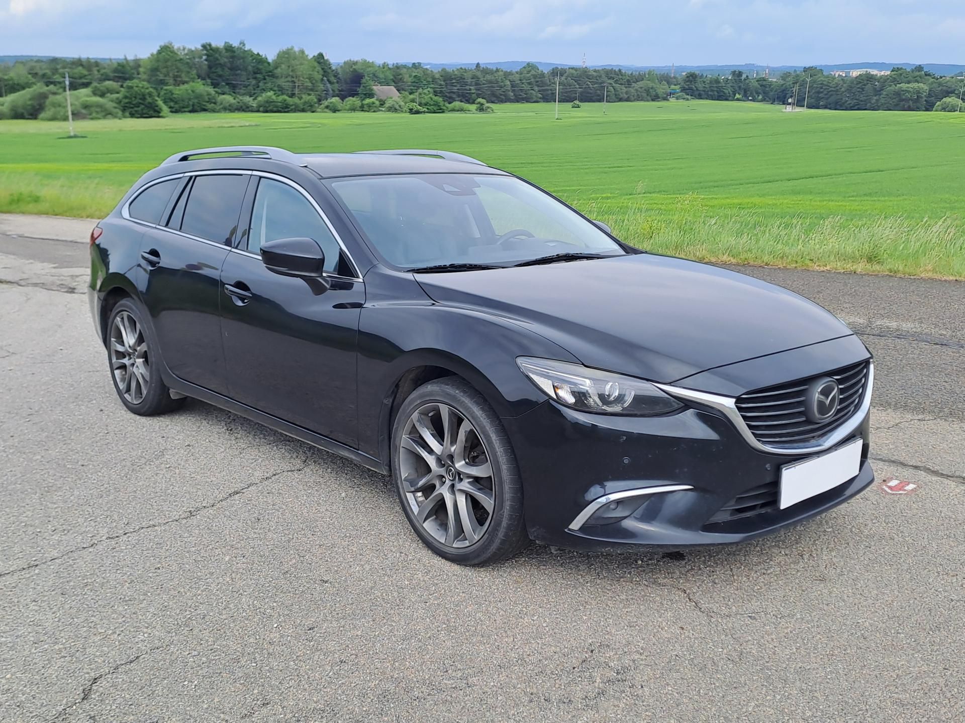 Mazda 6, 2.2 4x4 SKYACTIV 129 KW - fotka 3