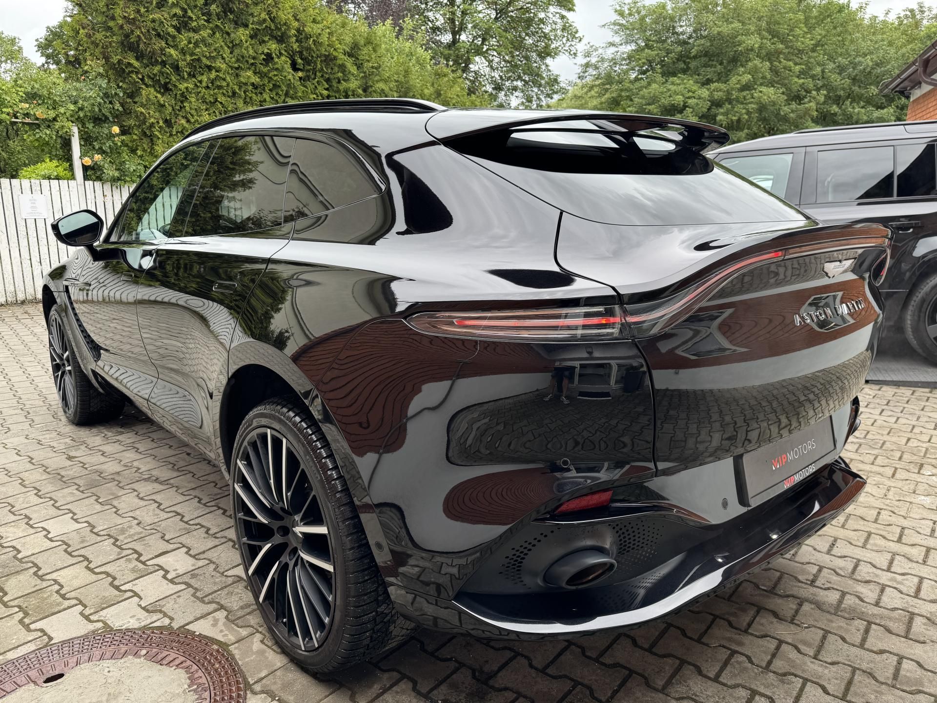 Aston Martin DBX, V8-BLACK-R23-ZÁRUKA-12TKM - fotka 4