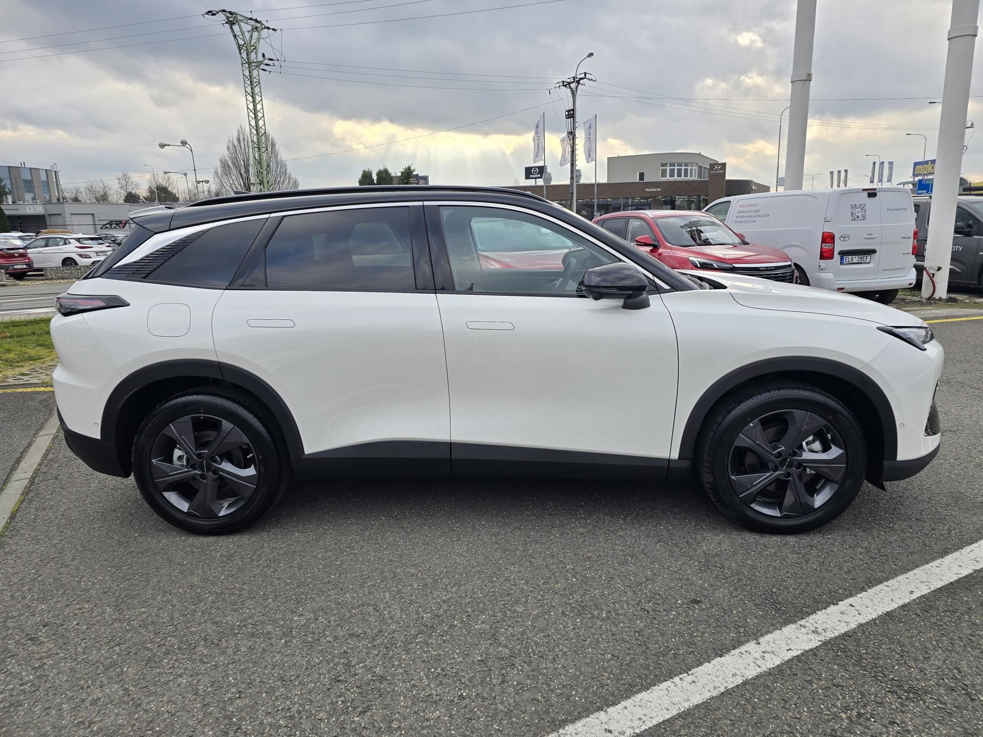 BAIC X55, 1.5T 130kW 7DCT 4x2 ALL IN MY2 - fotka 4