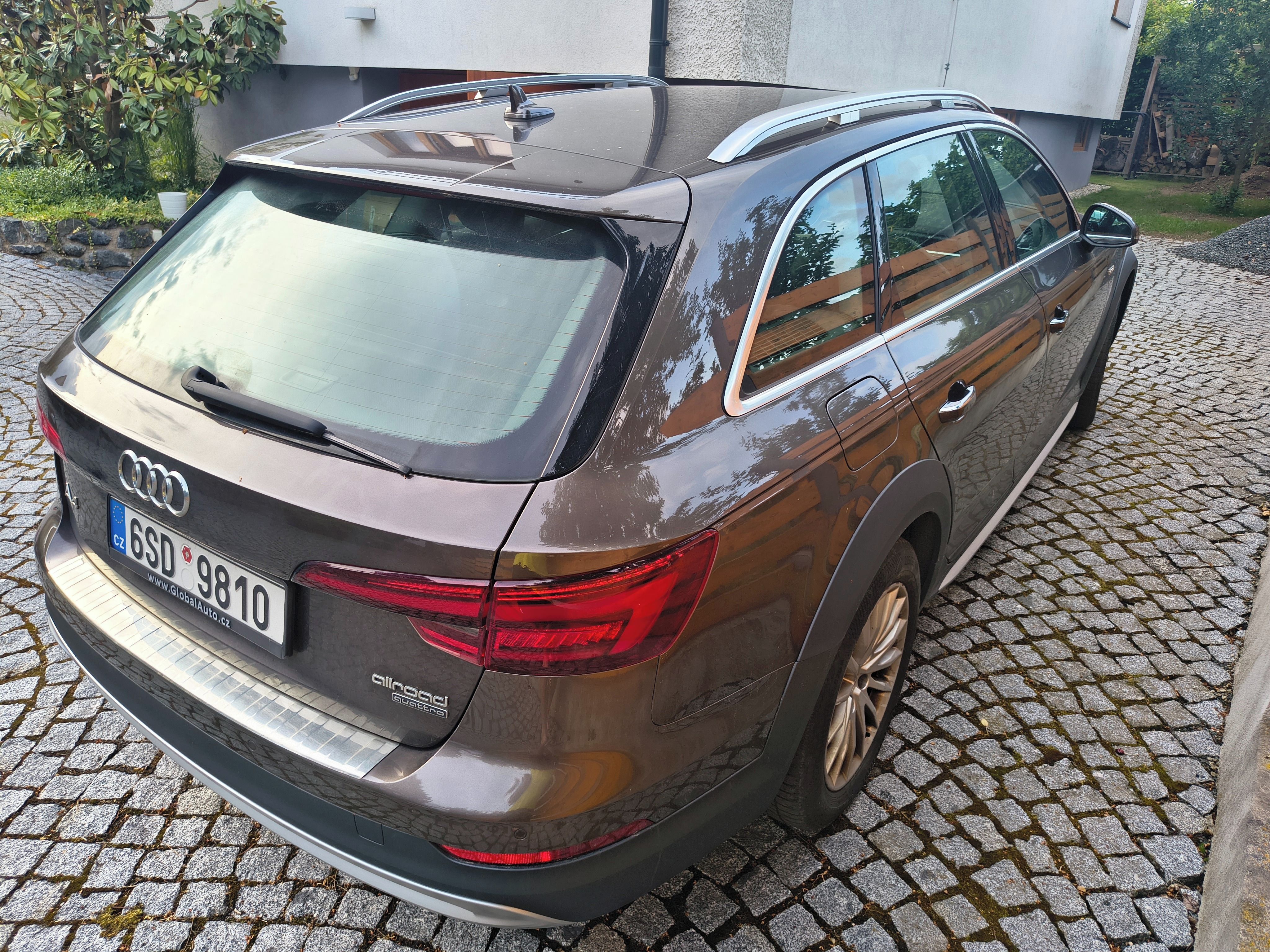 Audi A4 allroad, 2.0 TDI quattro, 120 kW - fotka 3