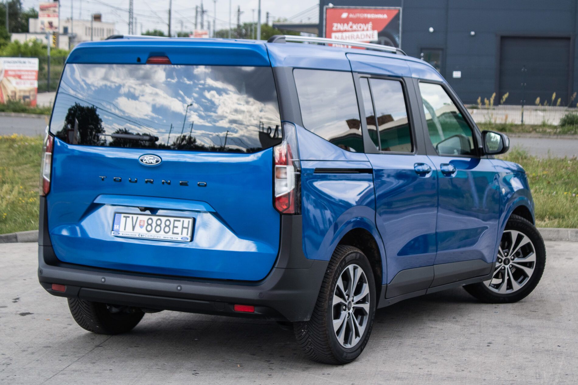 Ford Tourneo Courier - fotka 5
