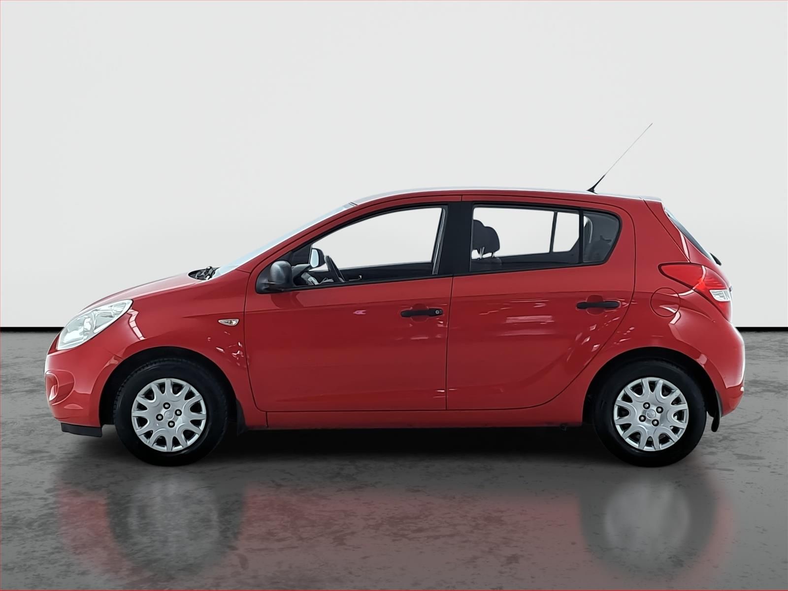 Hyundai i20, 1.2, Klima, El. okna - fotka 3