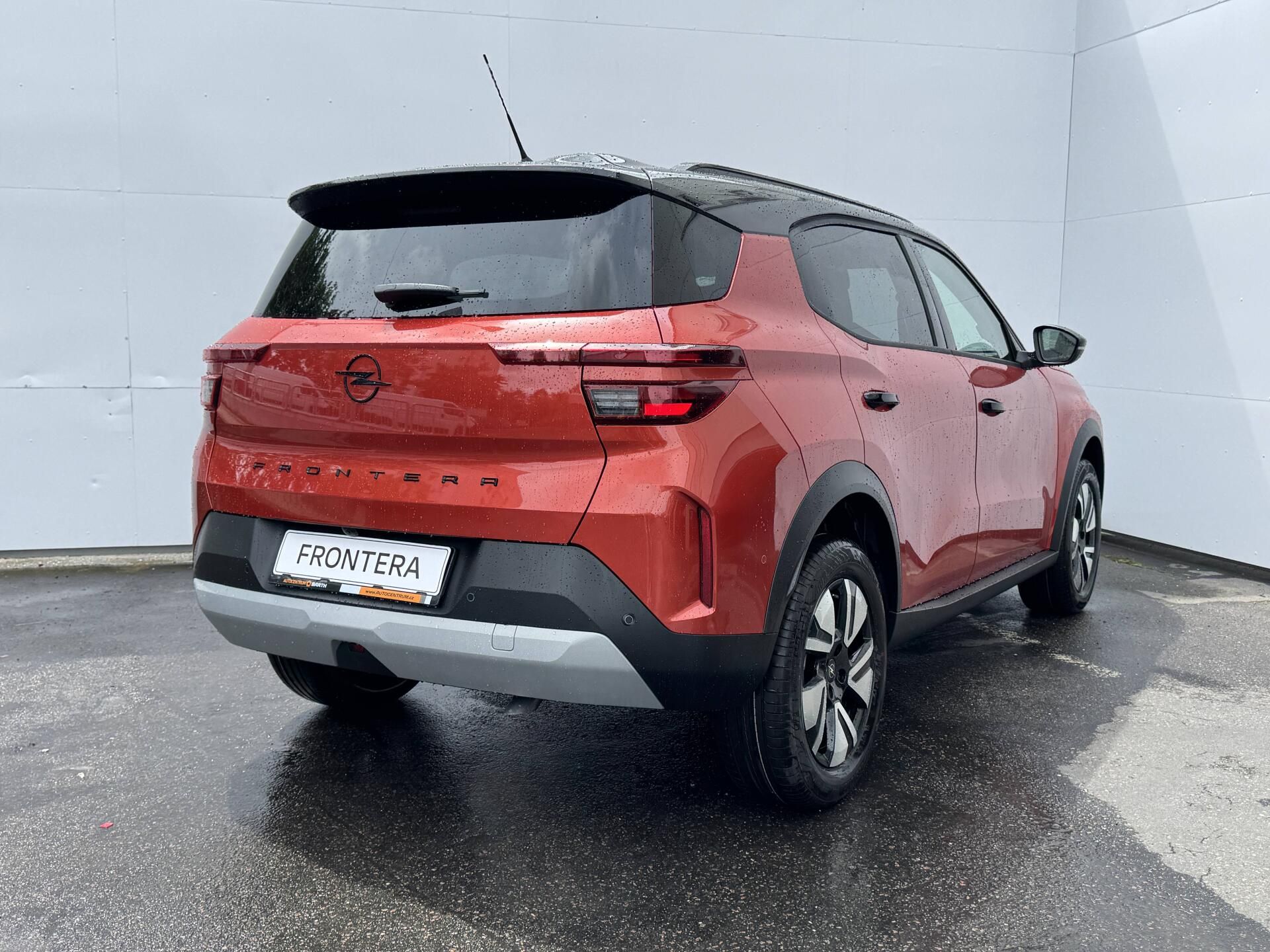 Opel Frontera, GS Hybrid 1,2 TURBO - fotka 4