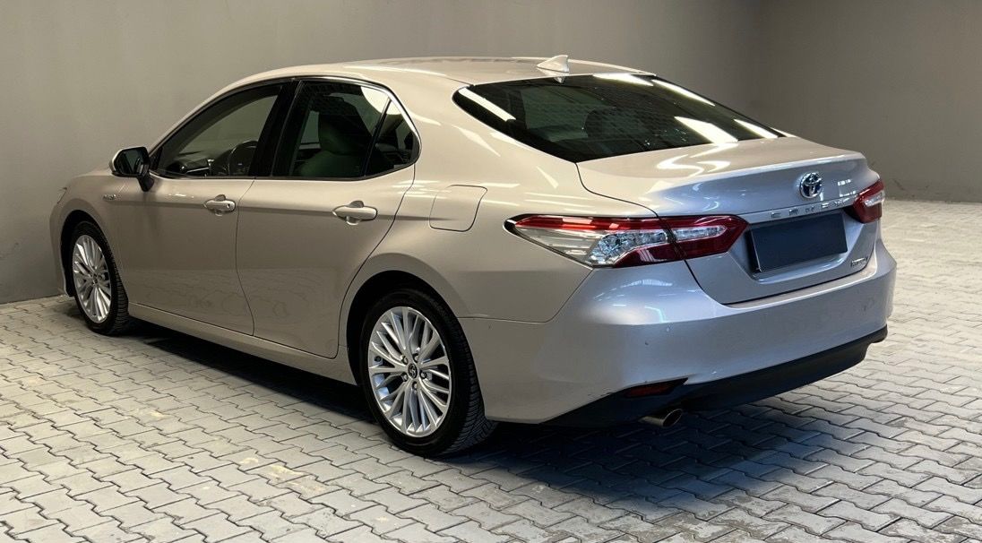 Toyota Camry, 2,5 Hybrid Executive VIP - fotka 5