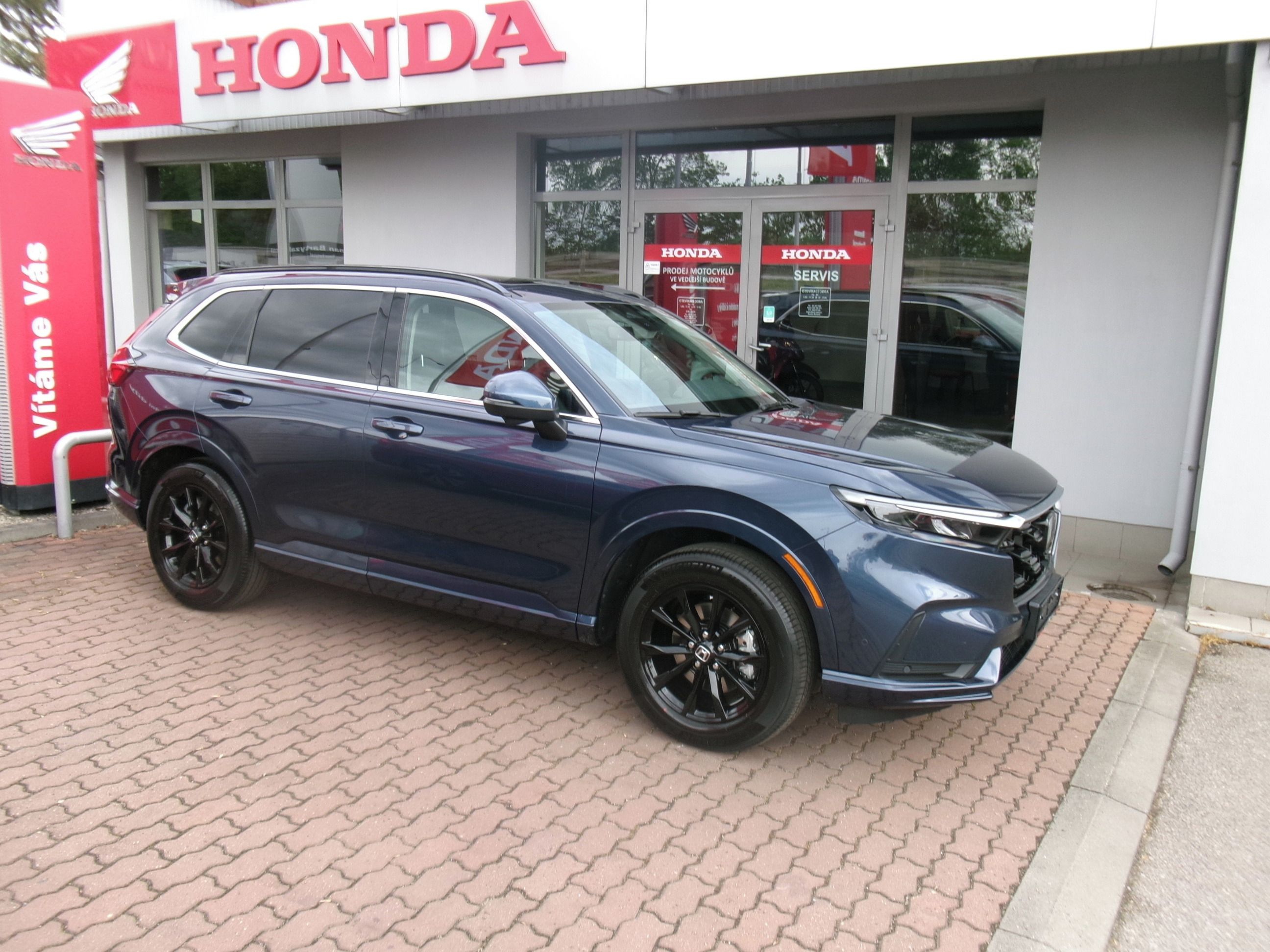 Honda CR-V, 2.0 Plug-in ELEGANCE TECH 26 - fotka 4