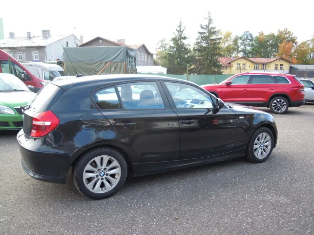 BMW Řada 1 - fotka 4