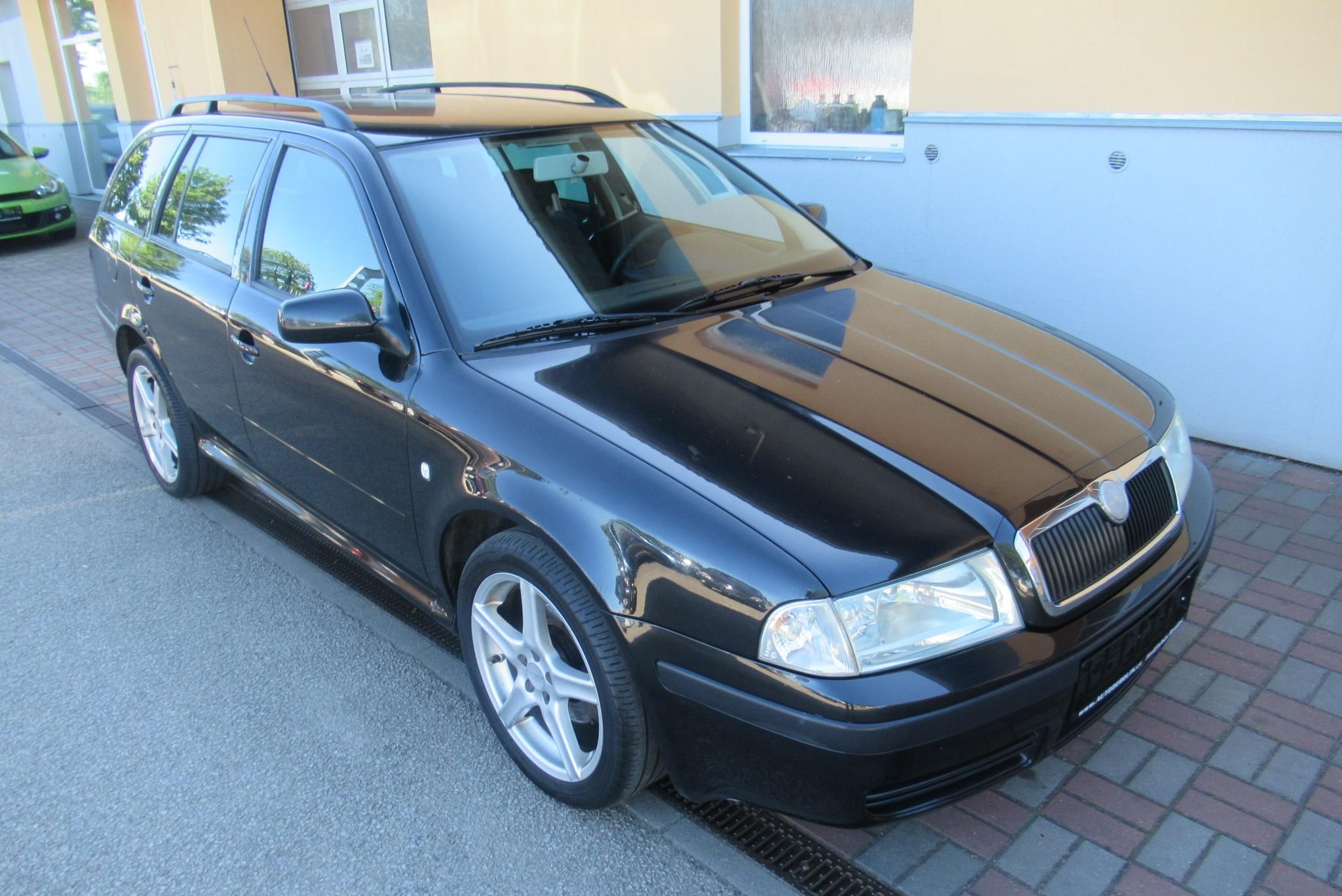 Škoda Octavia, 1.9 TDi TOUR AUT. KLIMA TAŽNÉ