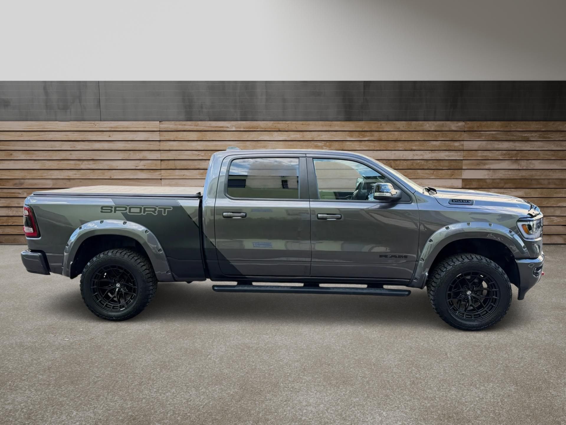 Dodge Ram, +HEMI+LPG+OFFROAD PAKET+ - fotka 2