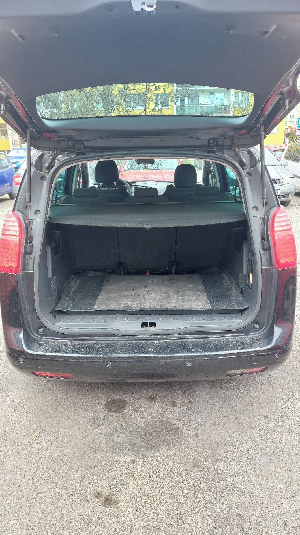 Peugeot 5008, 1,6 HDI - fotka 3