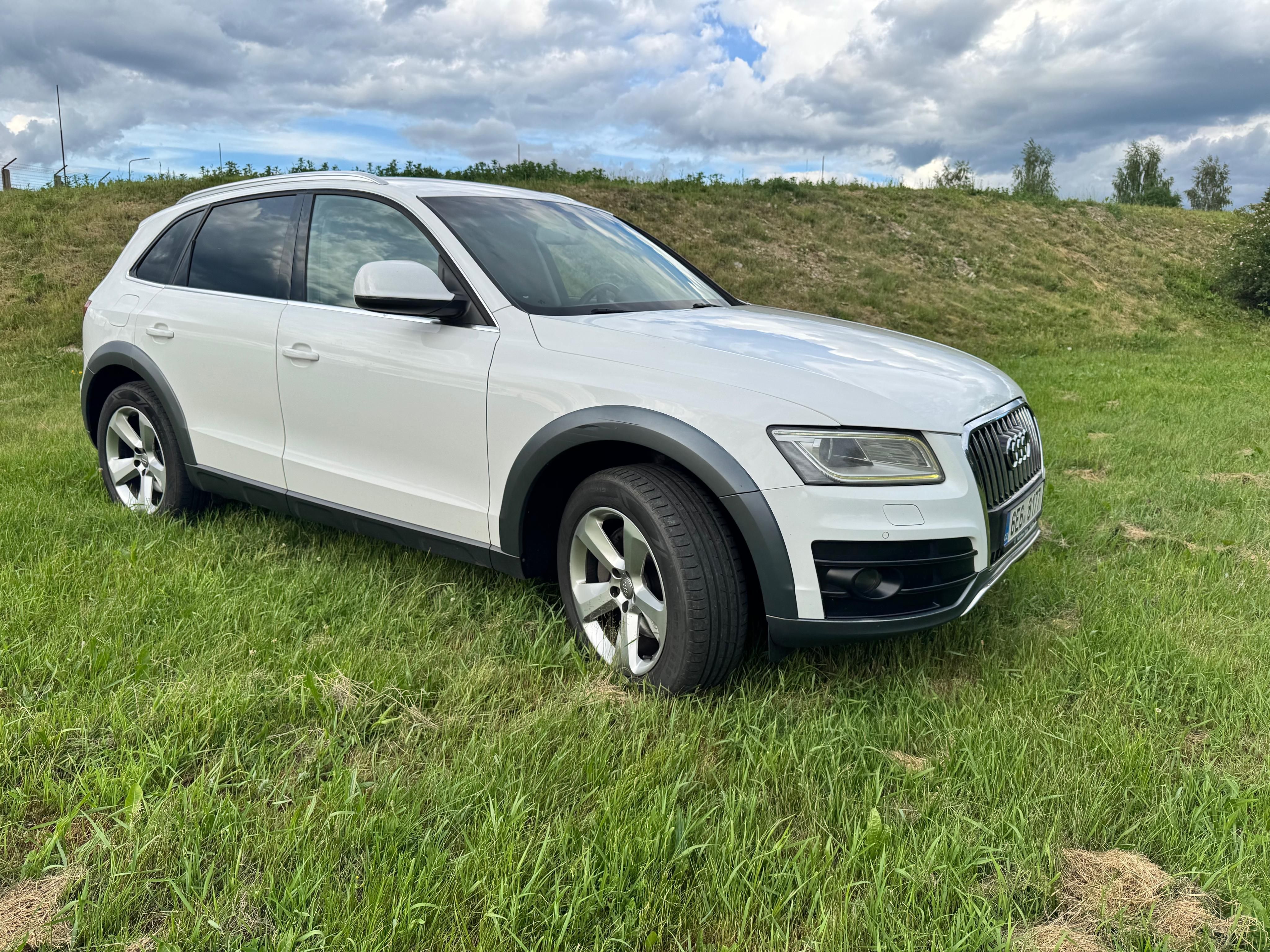 Audi Q5, 3.0 TDI 180 kW 4X4 Exclusive - fotka 2