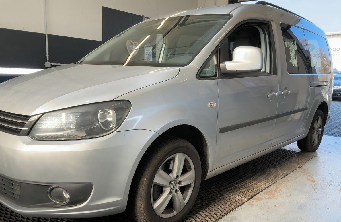Volkswagen Caddy, MAXI 2.0Tdi 103KW DSG TOP STAV - fotka 4