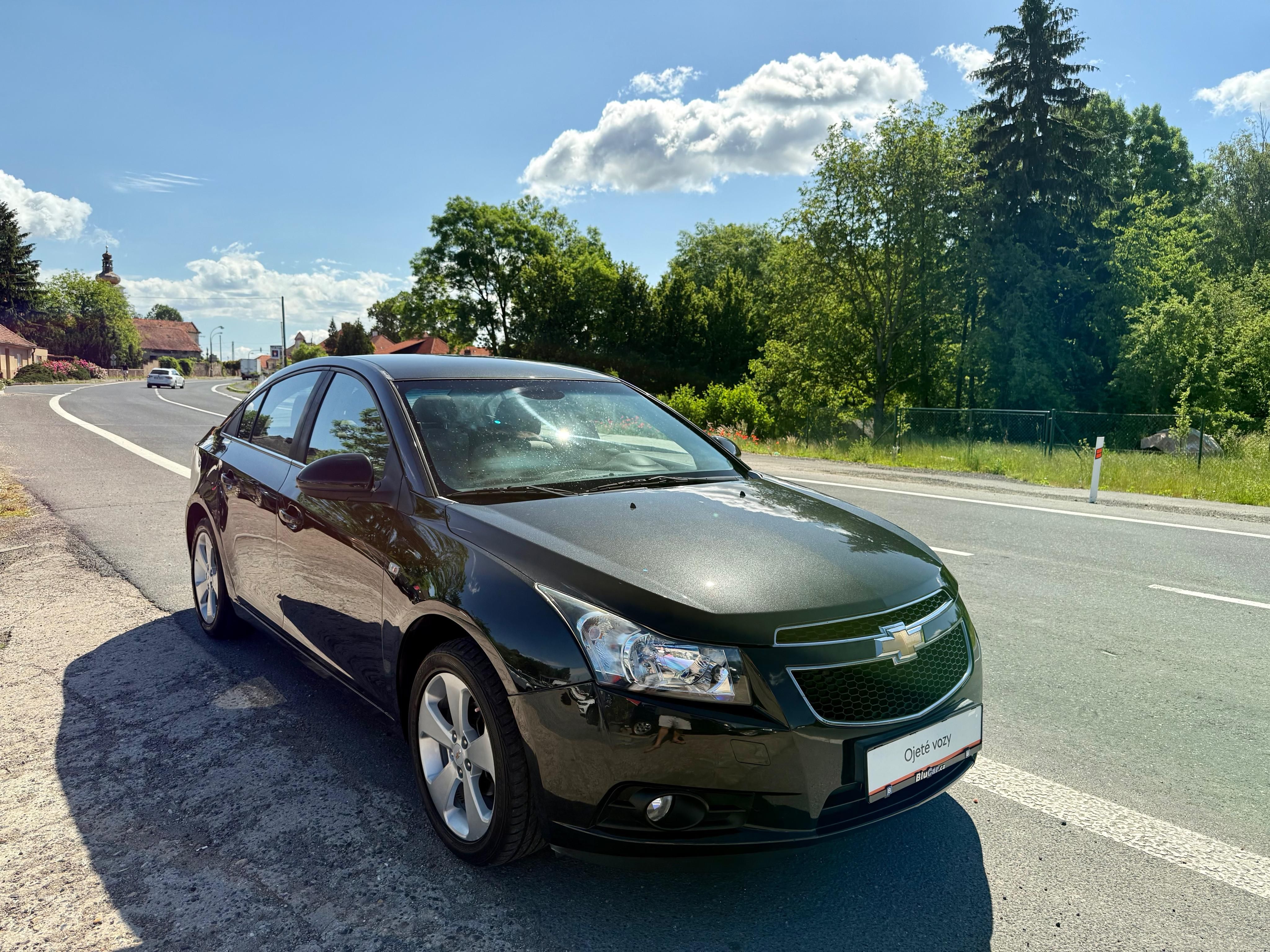Chevrolet Cruze, 1.8i 16v 104kw 1.Maj ČR Klima - fotka 4