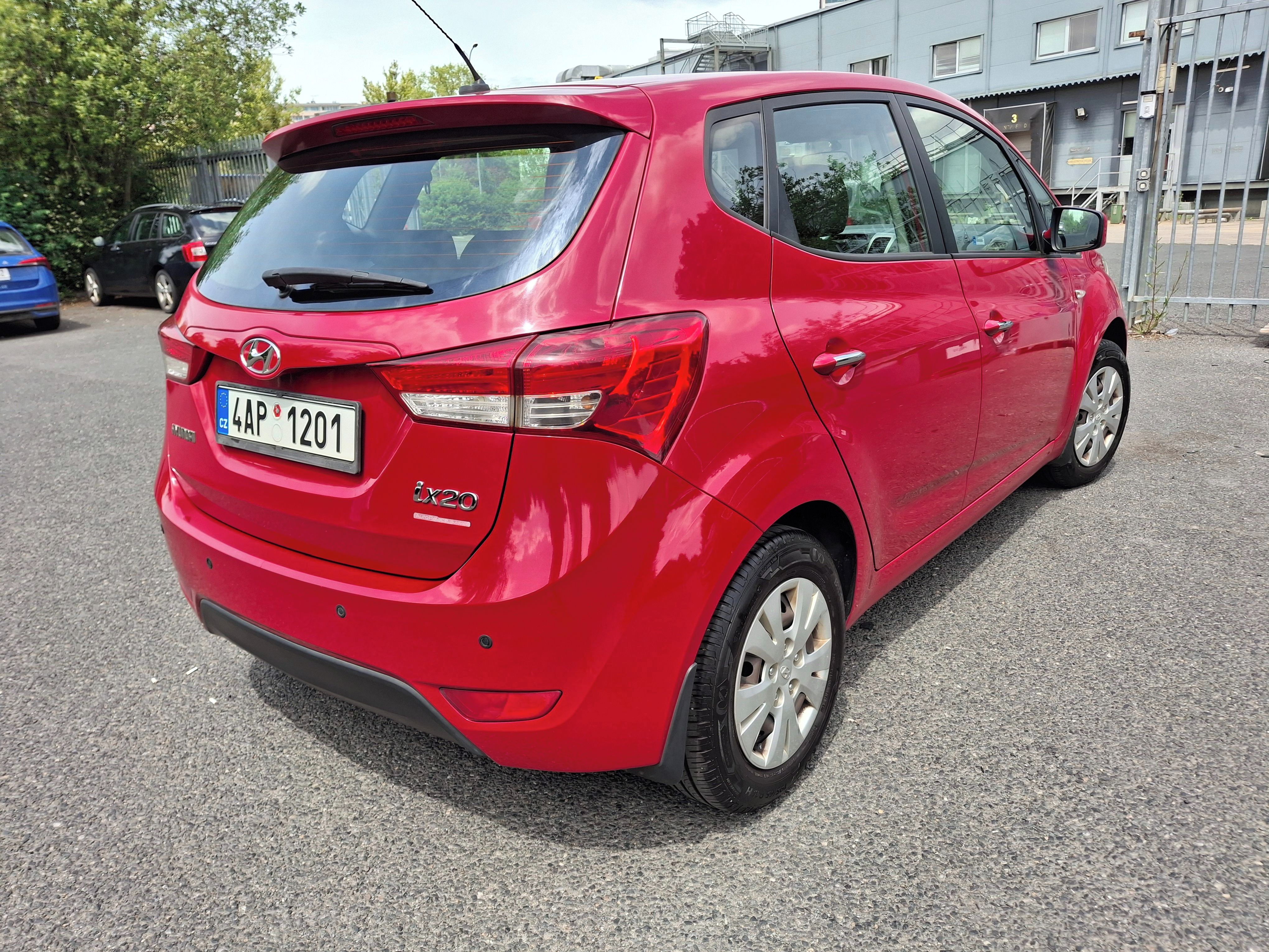 Hyundai ix20, 1.6, 92kW, Tricolor, 1.majitel - fotka 6