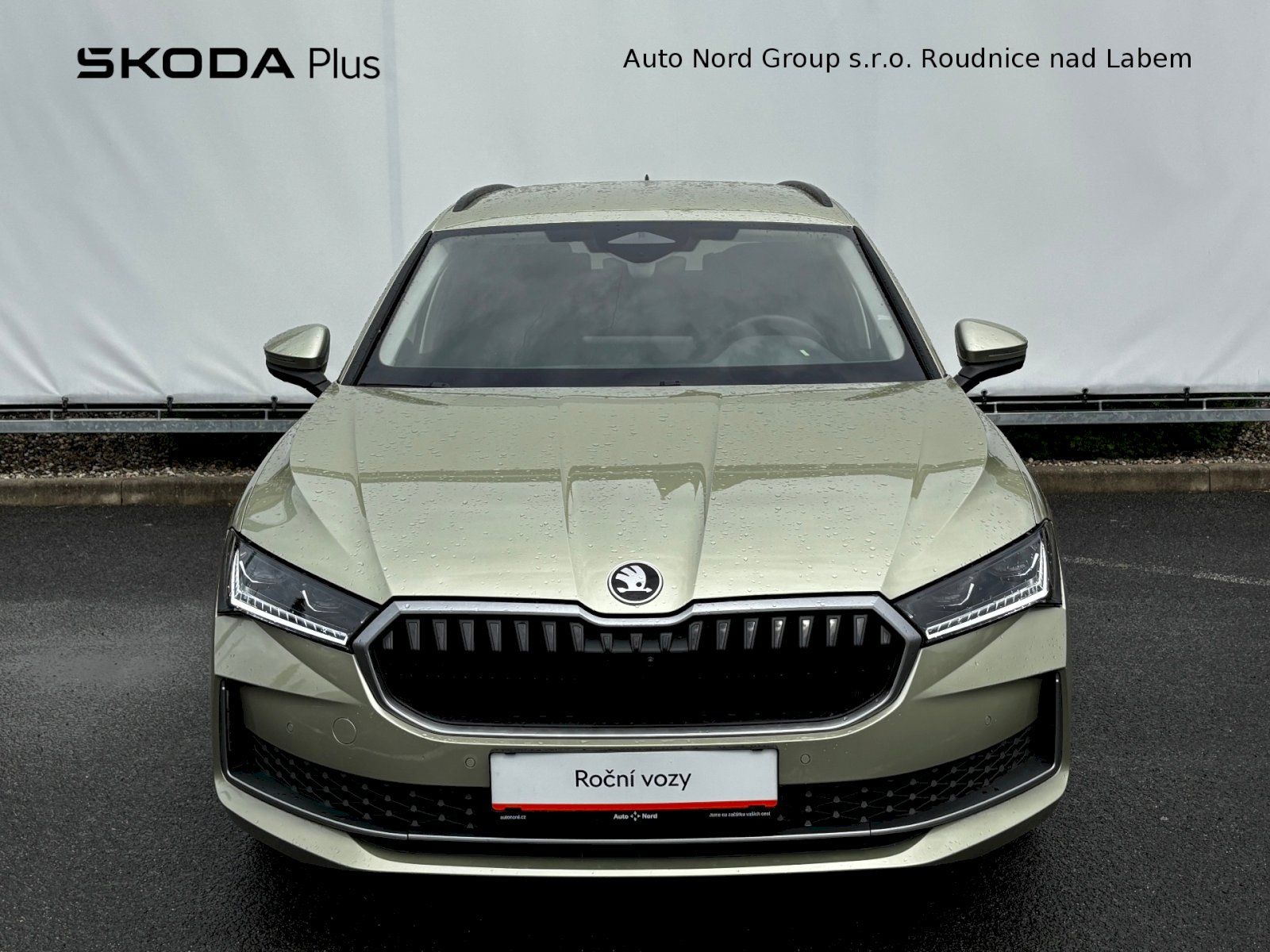 Škoda Superb, Laurin & Klement 1.5 TSI iV / - fotka 4